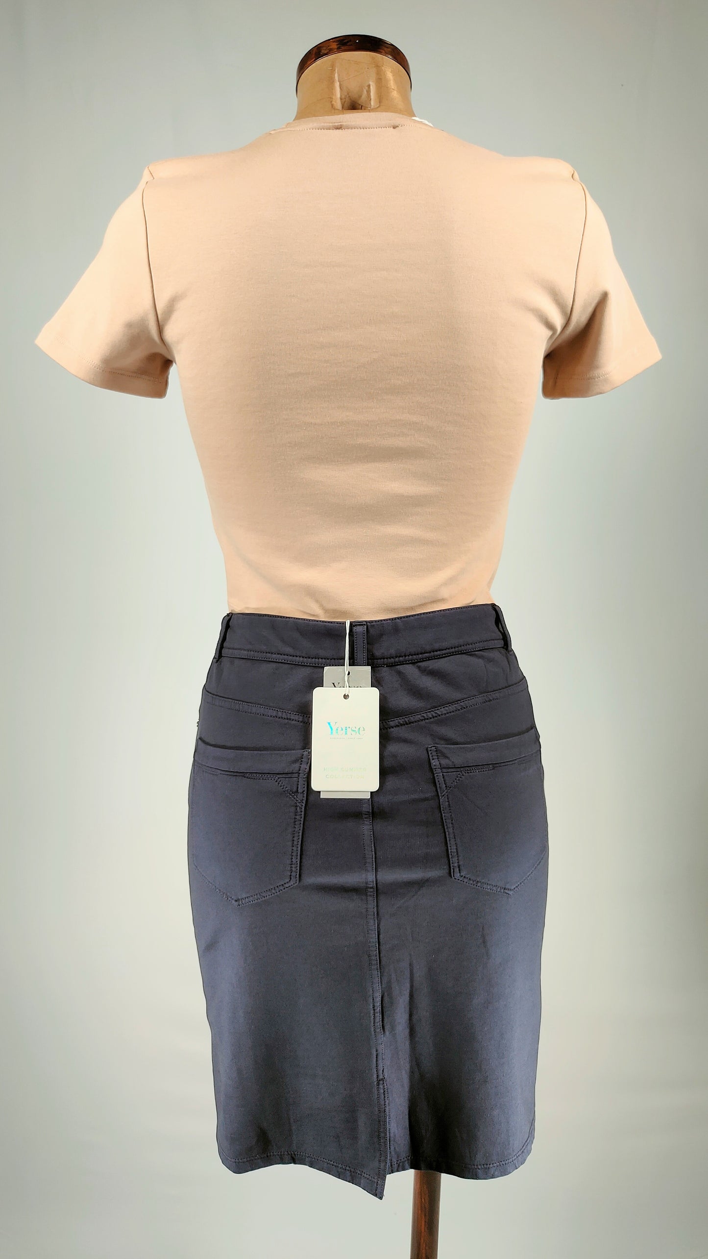 Falda midi azul marino