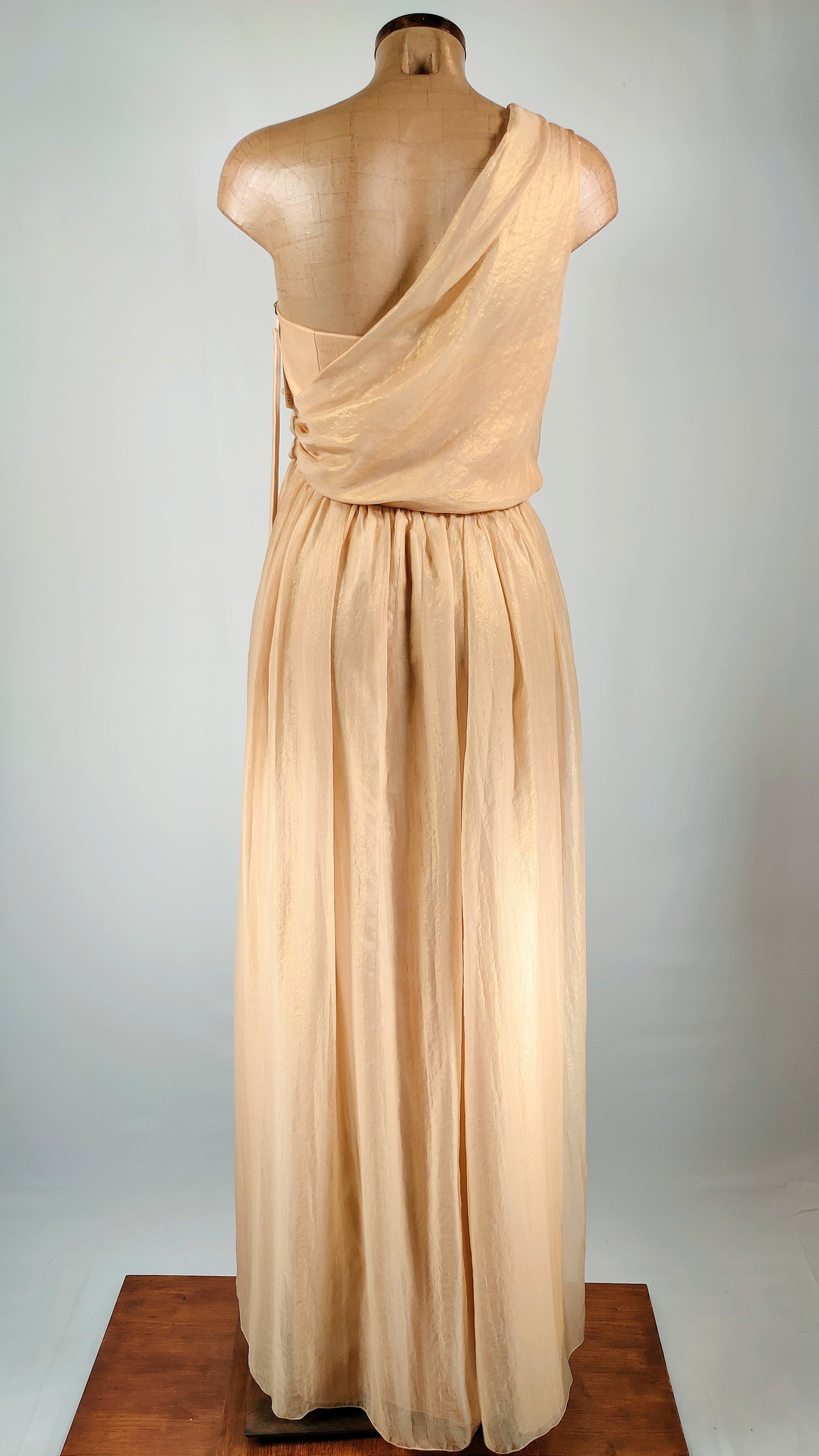 Vestido dorado