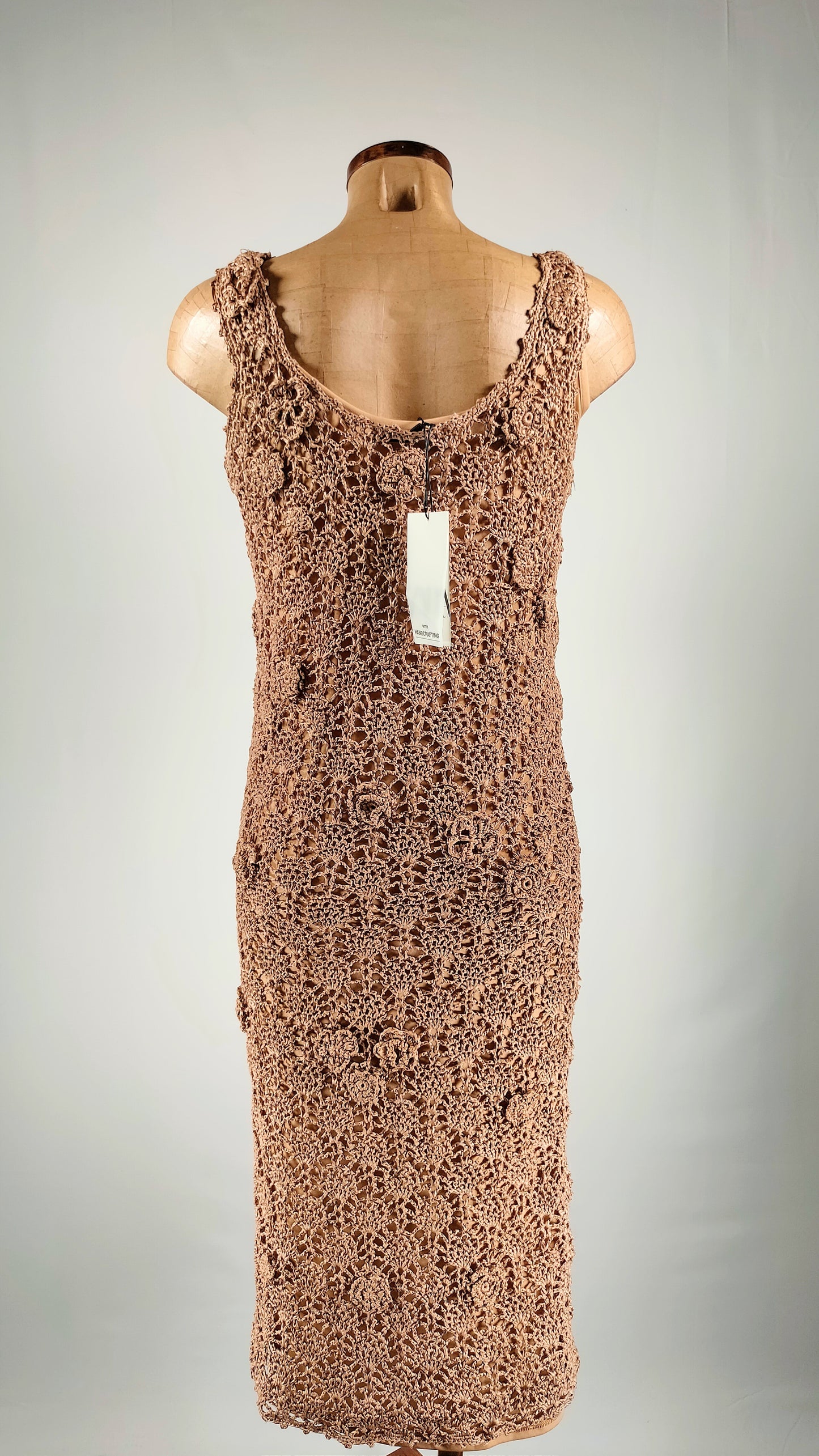Vestido calado marrón