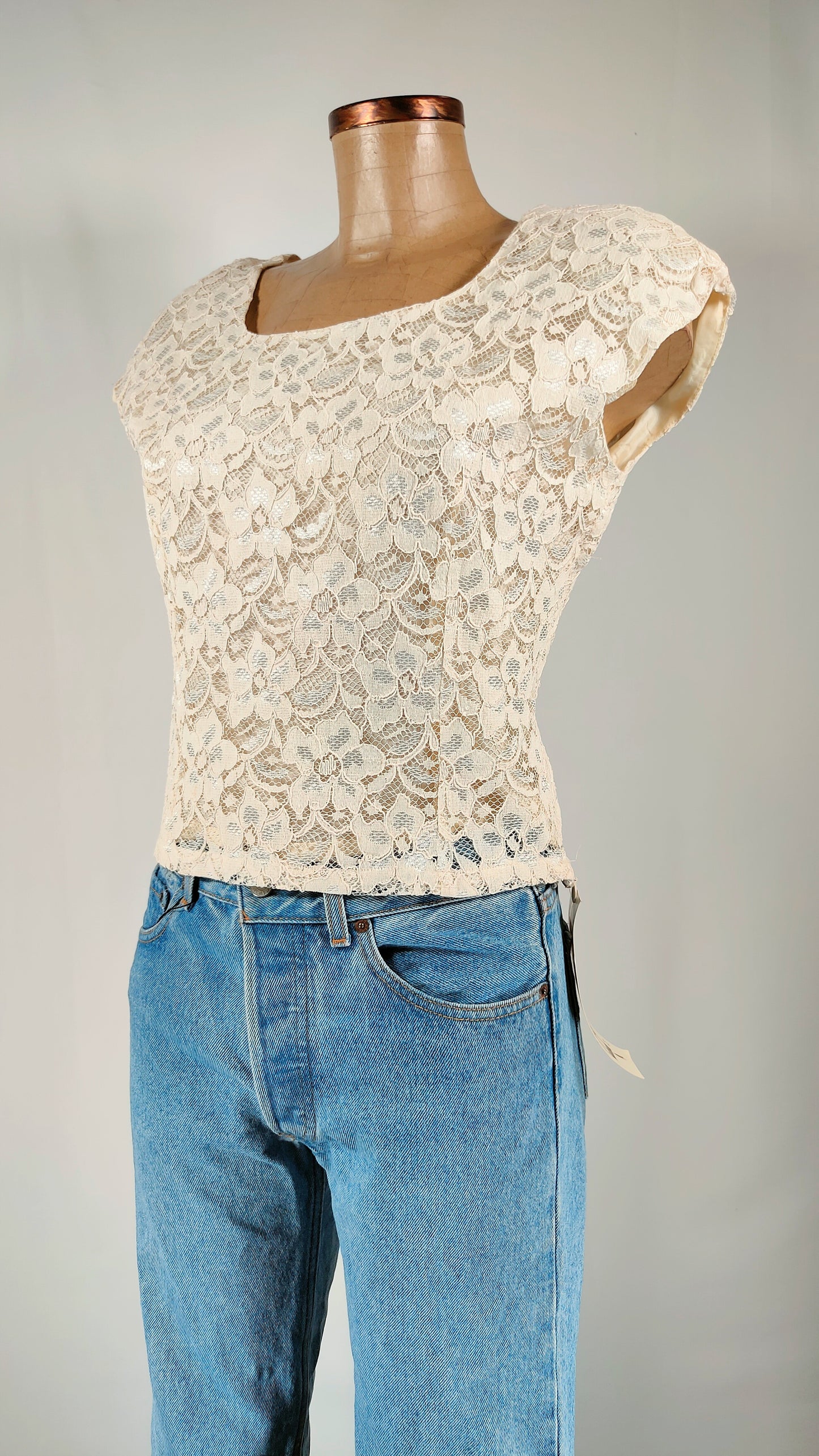 Top de encaje vintage