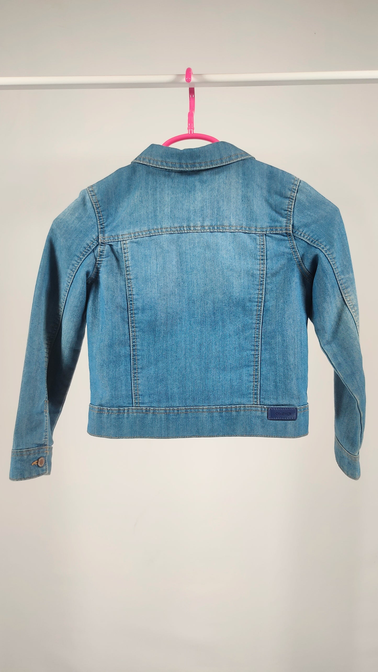 Chaqueta tejana con bolsillos