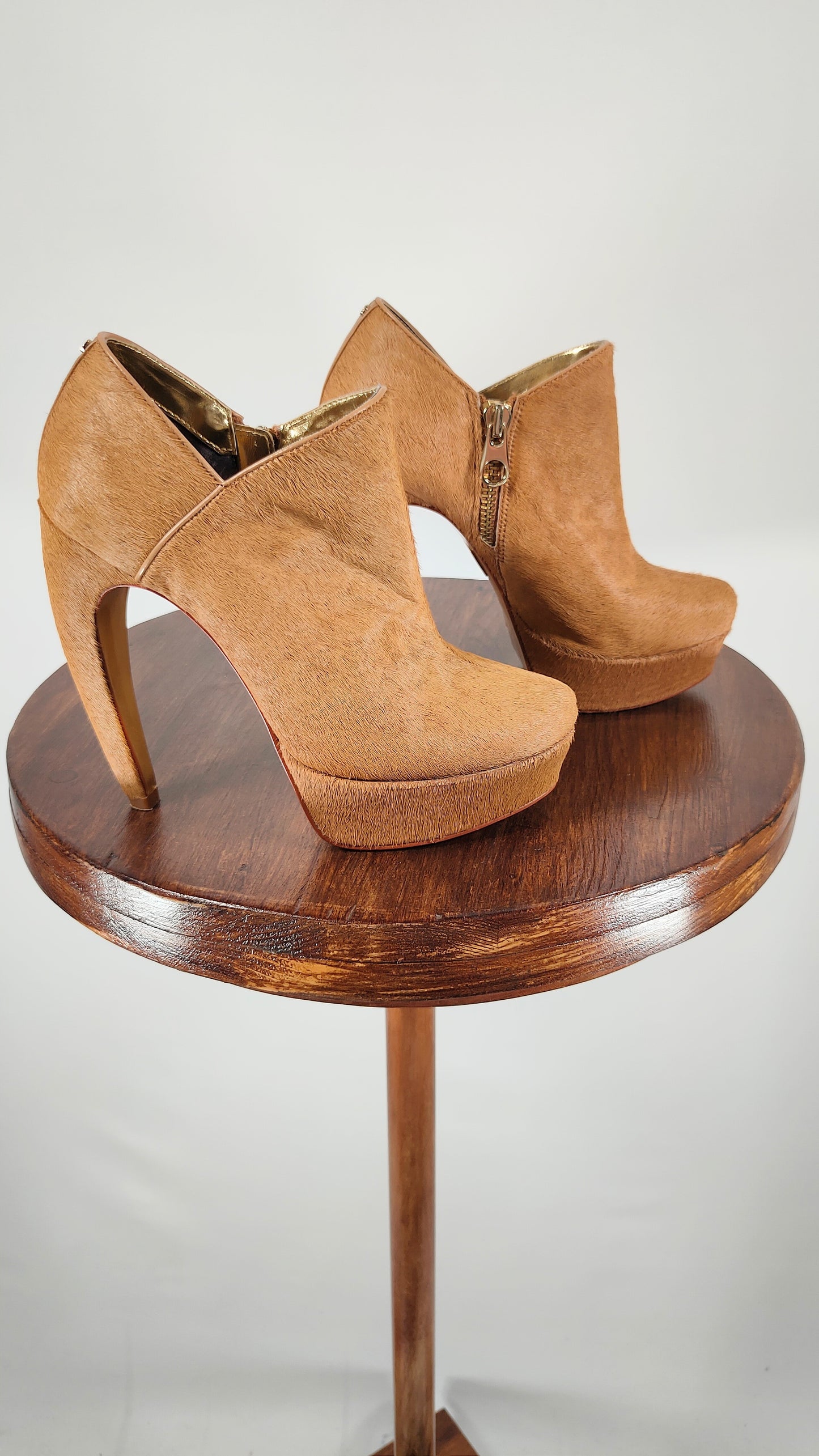 Zapatos recubiertos de pelo