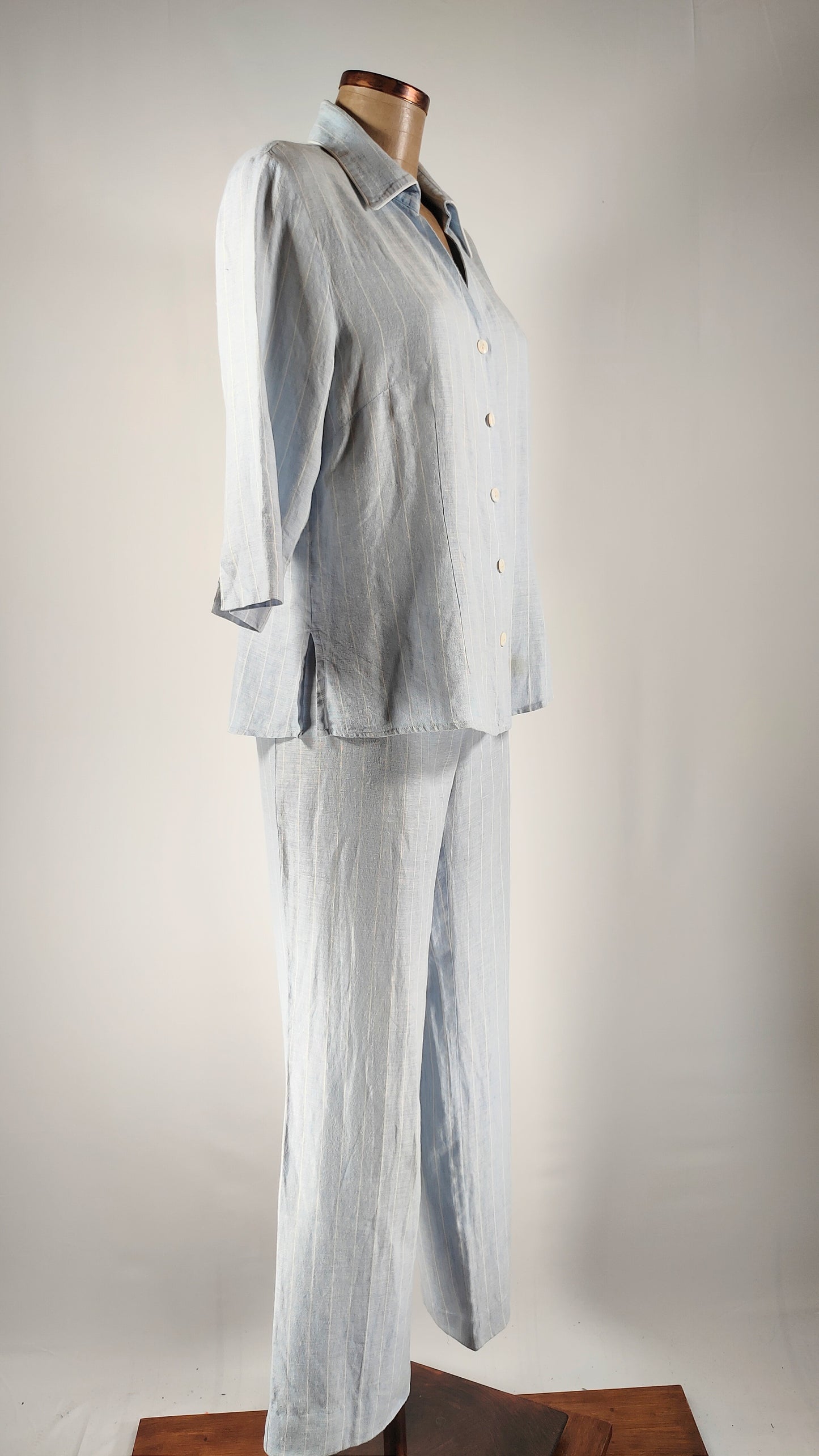Traje de lino 100%