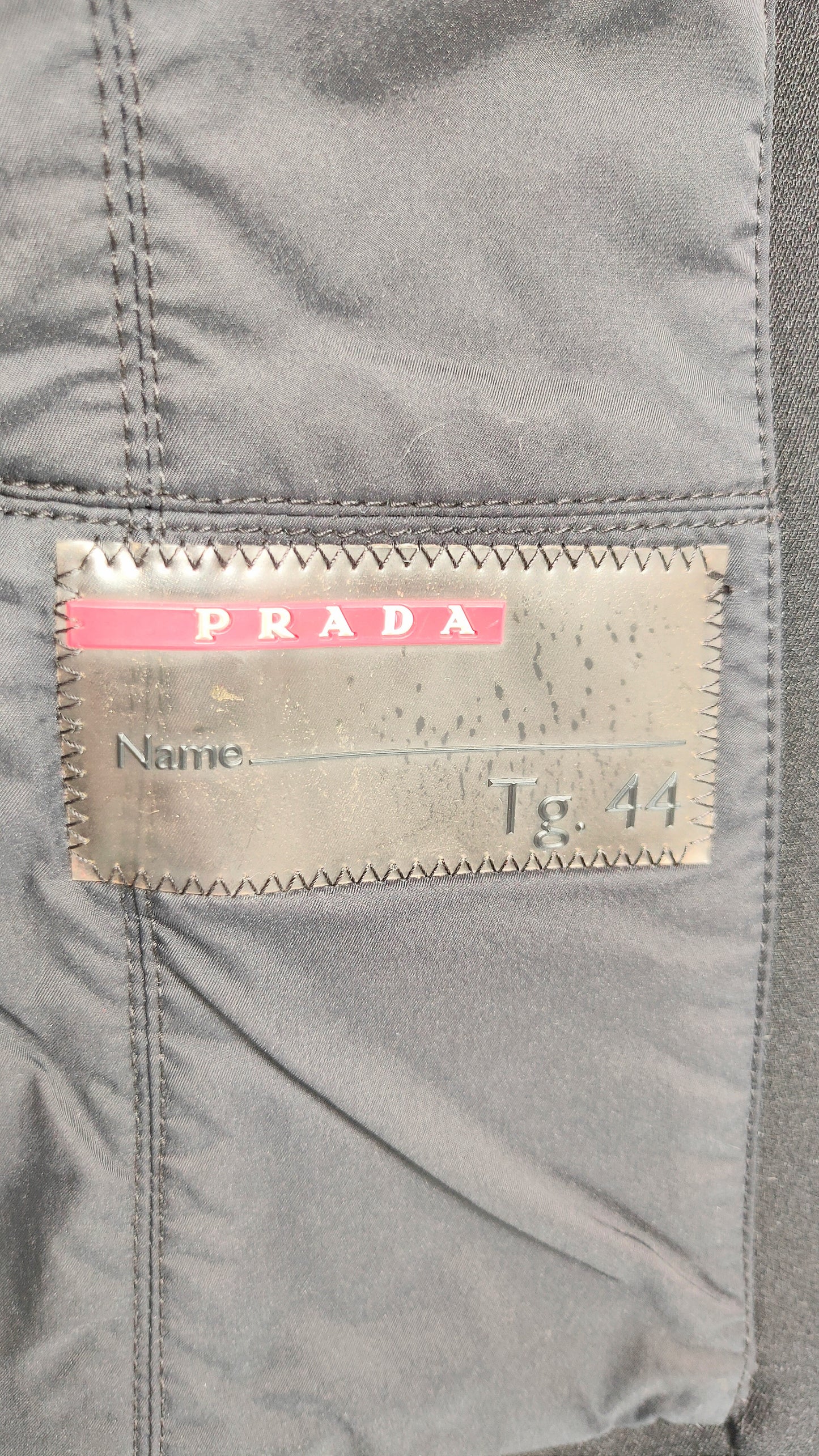 Chaqueta de Prada con capucha extraíble