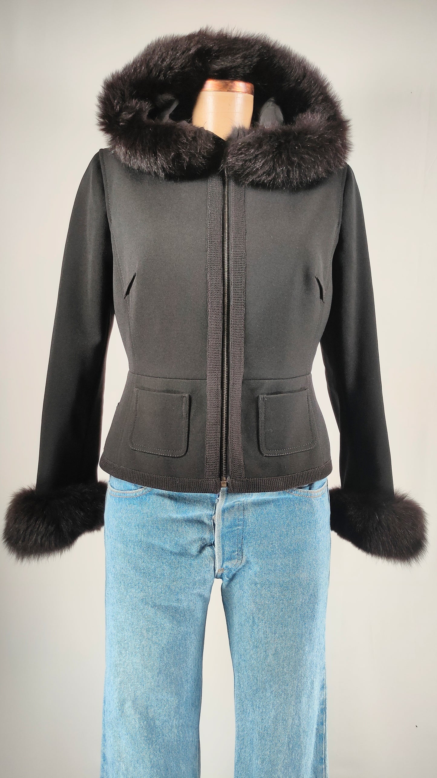 Chaqueta de Prada con capucha extraíble