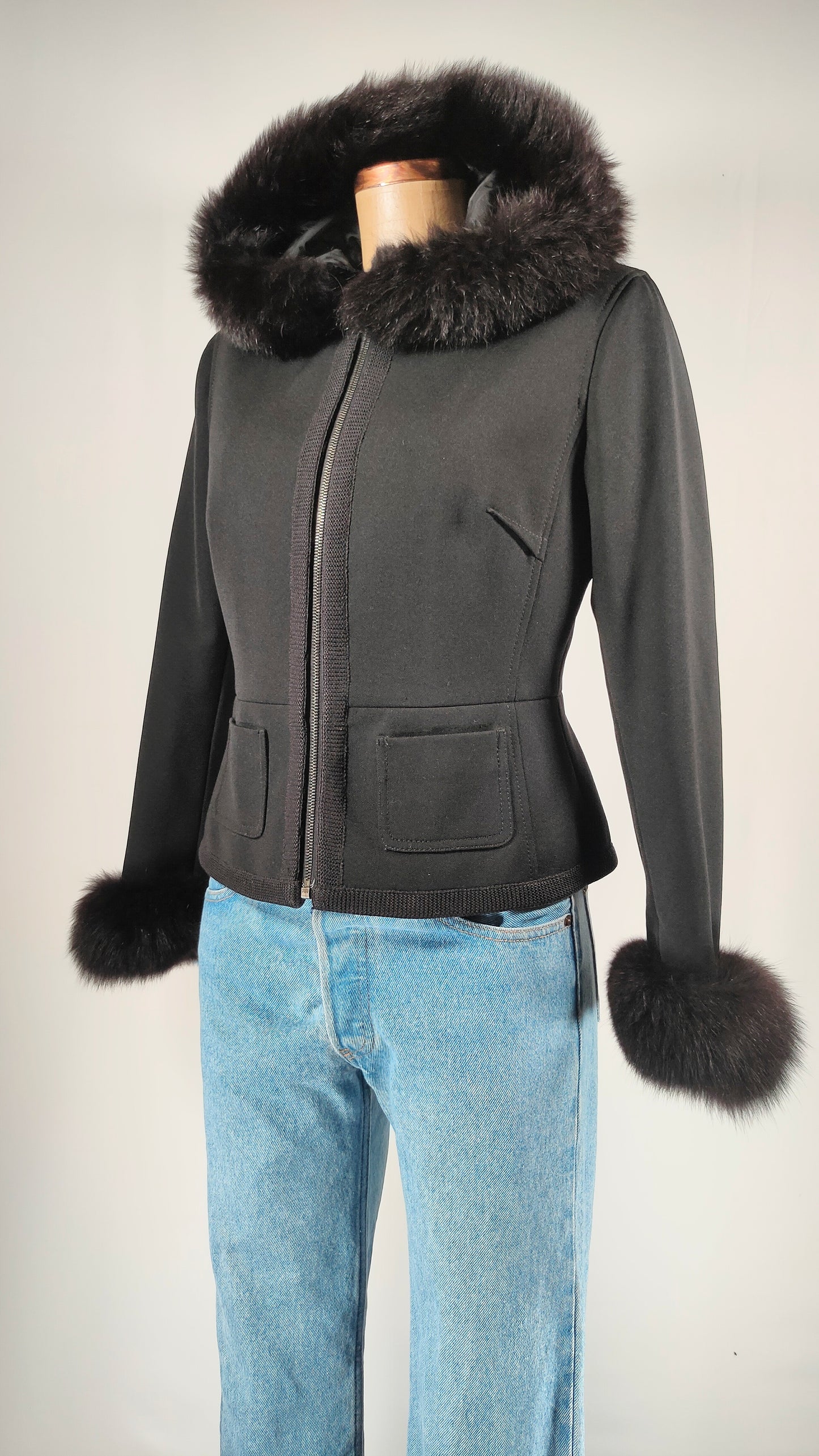 Chaqueta de Prada con capucha extraíble