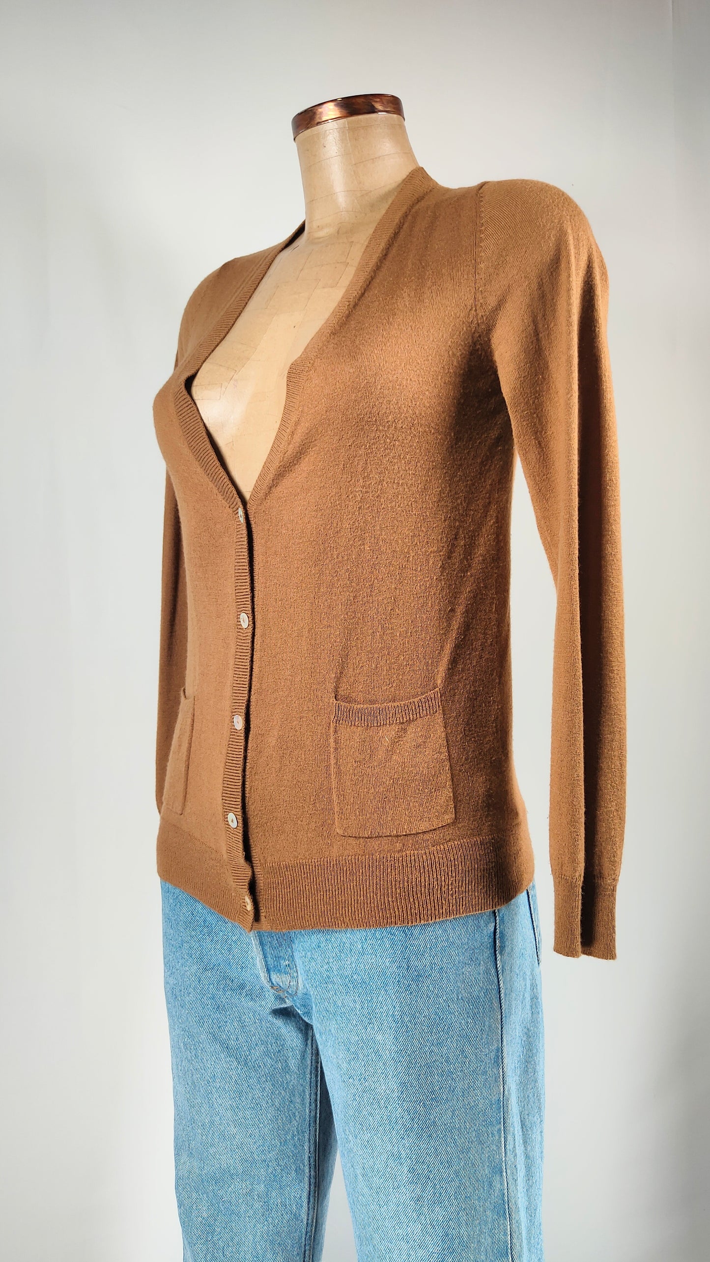 Chaqueta con inscripción en espalda