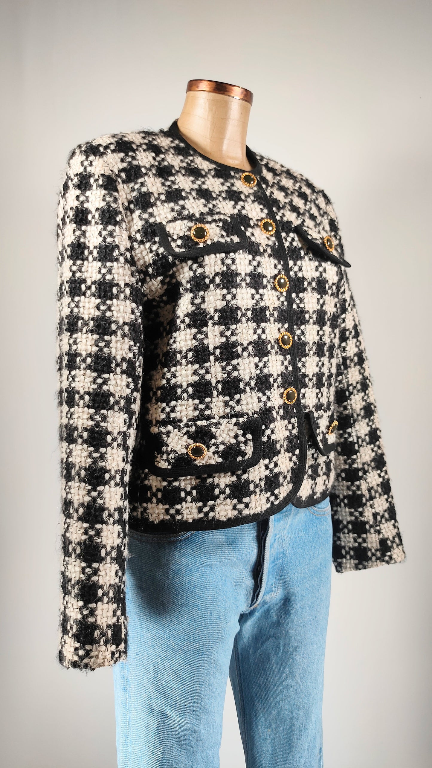 Chaqueta vintage con botones luxury