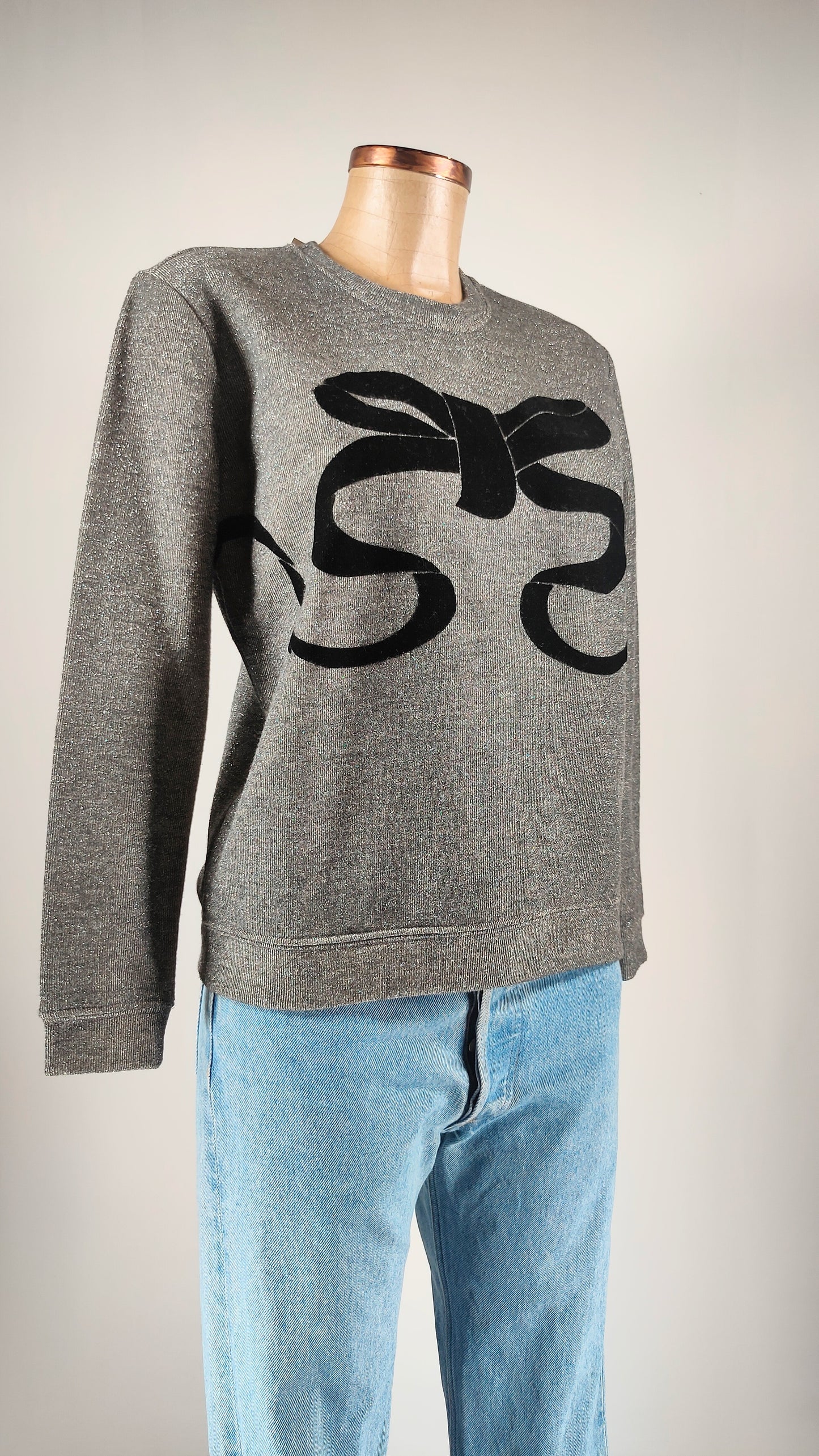 Sudadera Karssen gris efecto brillante