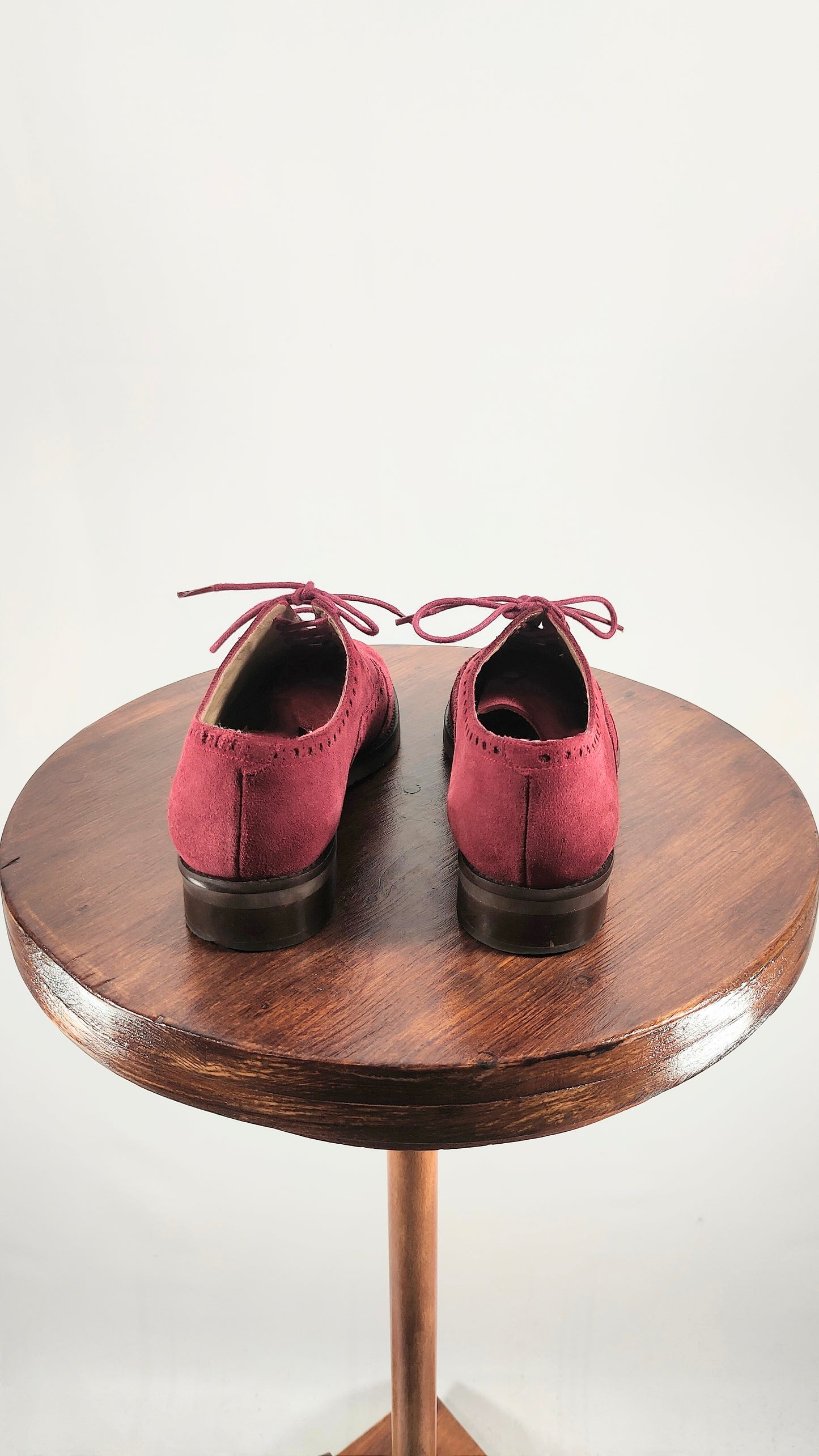 Zapato de piel Oxford burdeos