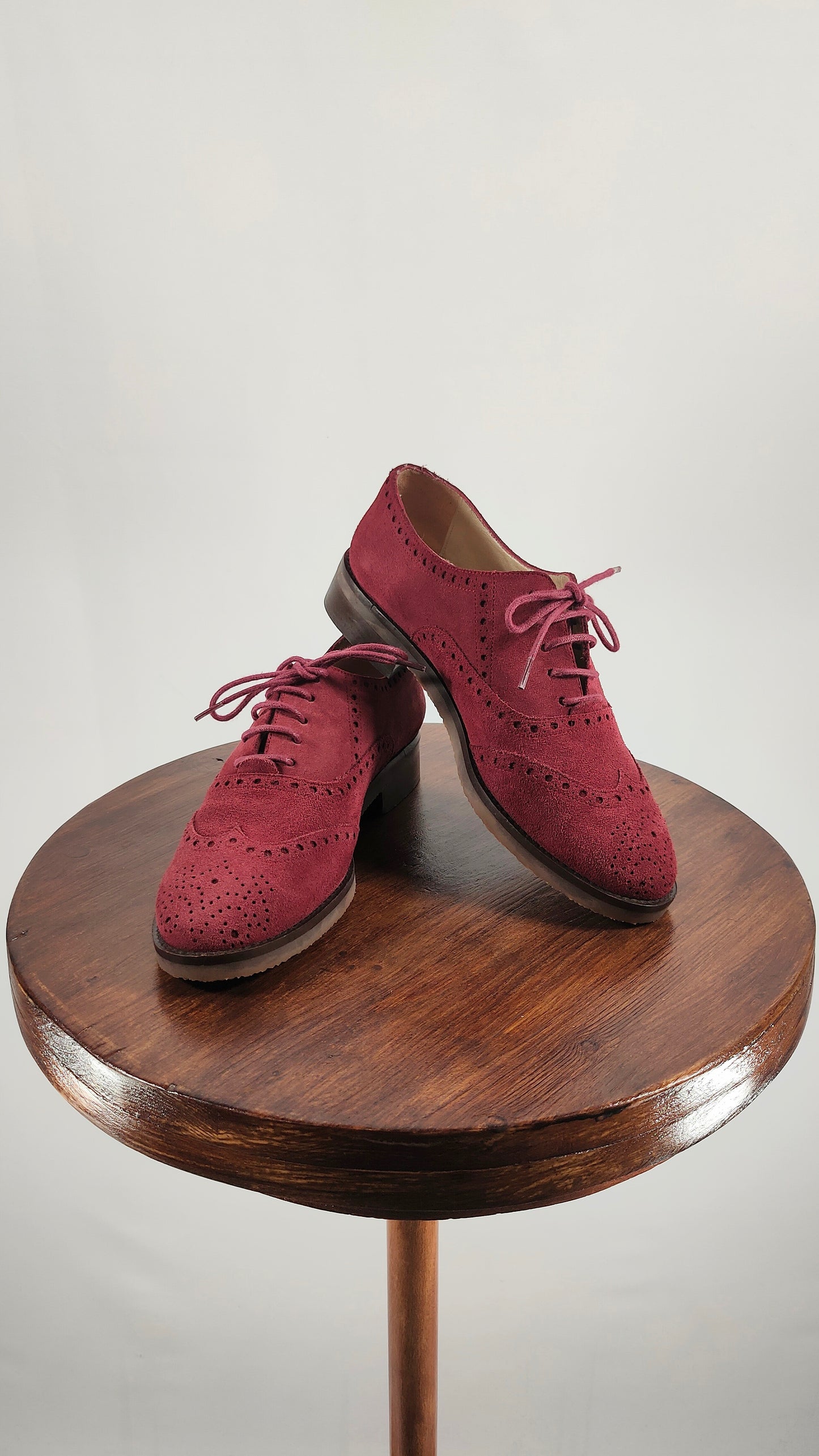 Zapato de piel Oxford burdeos