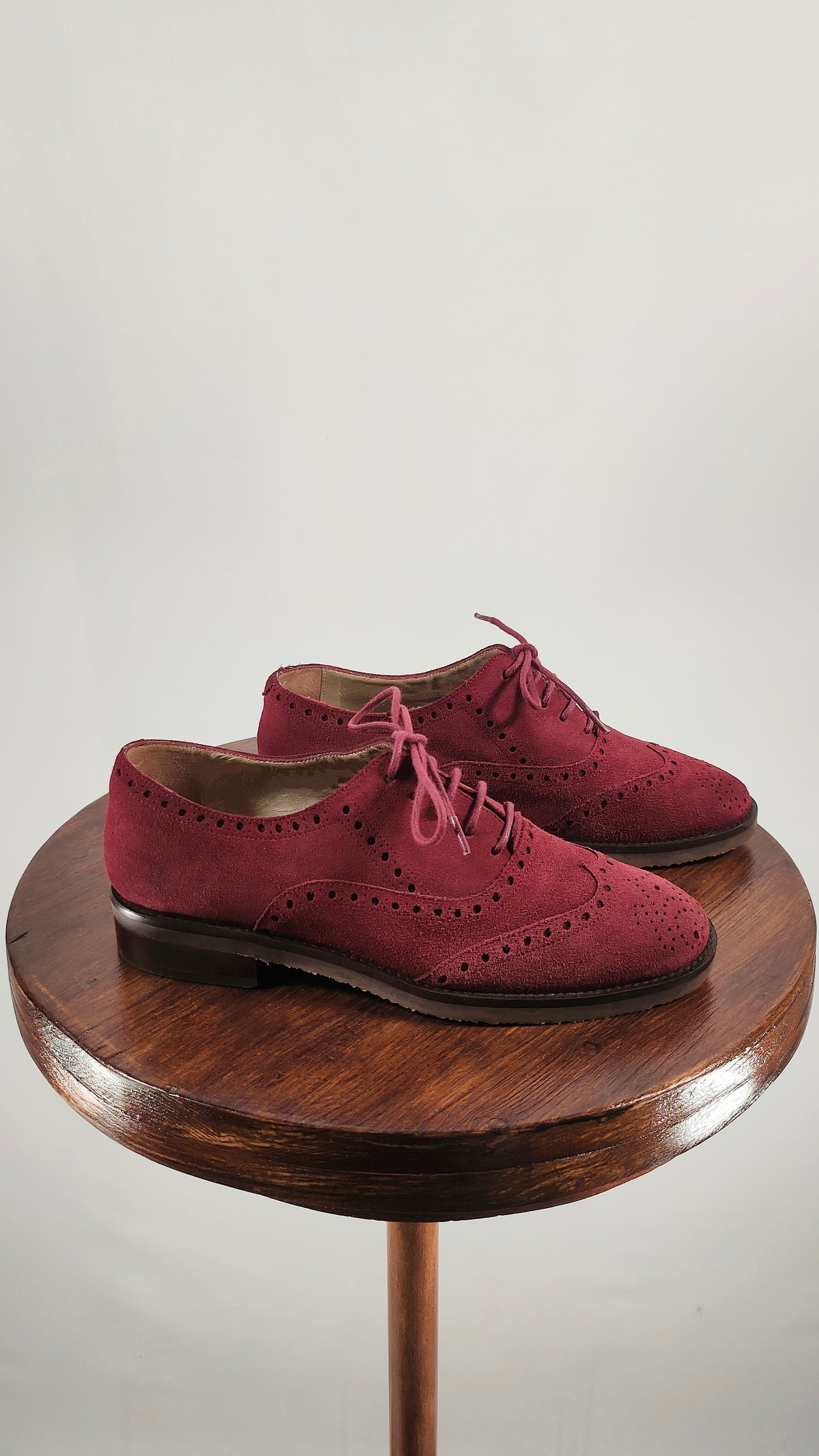 Zapato de piel Oxford burdeos
