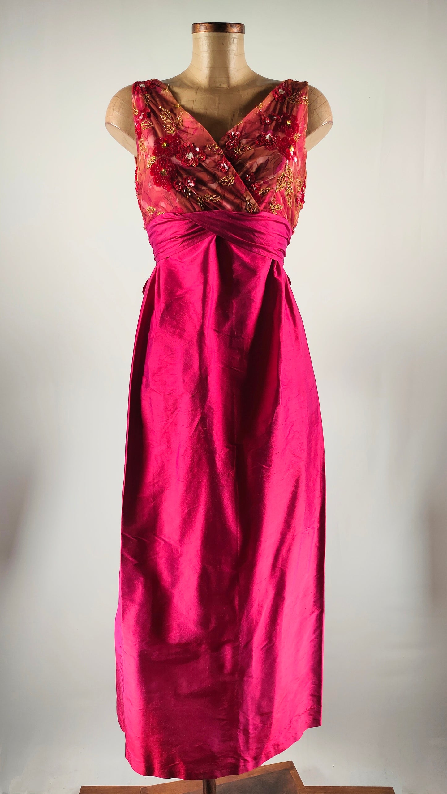 Vestido de seda largo