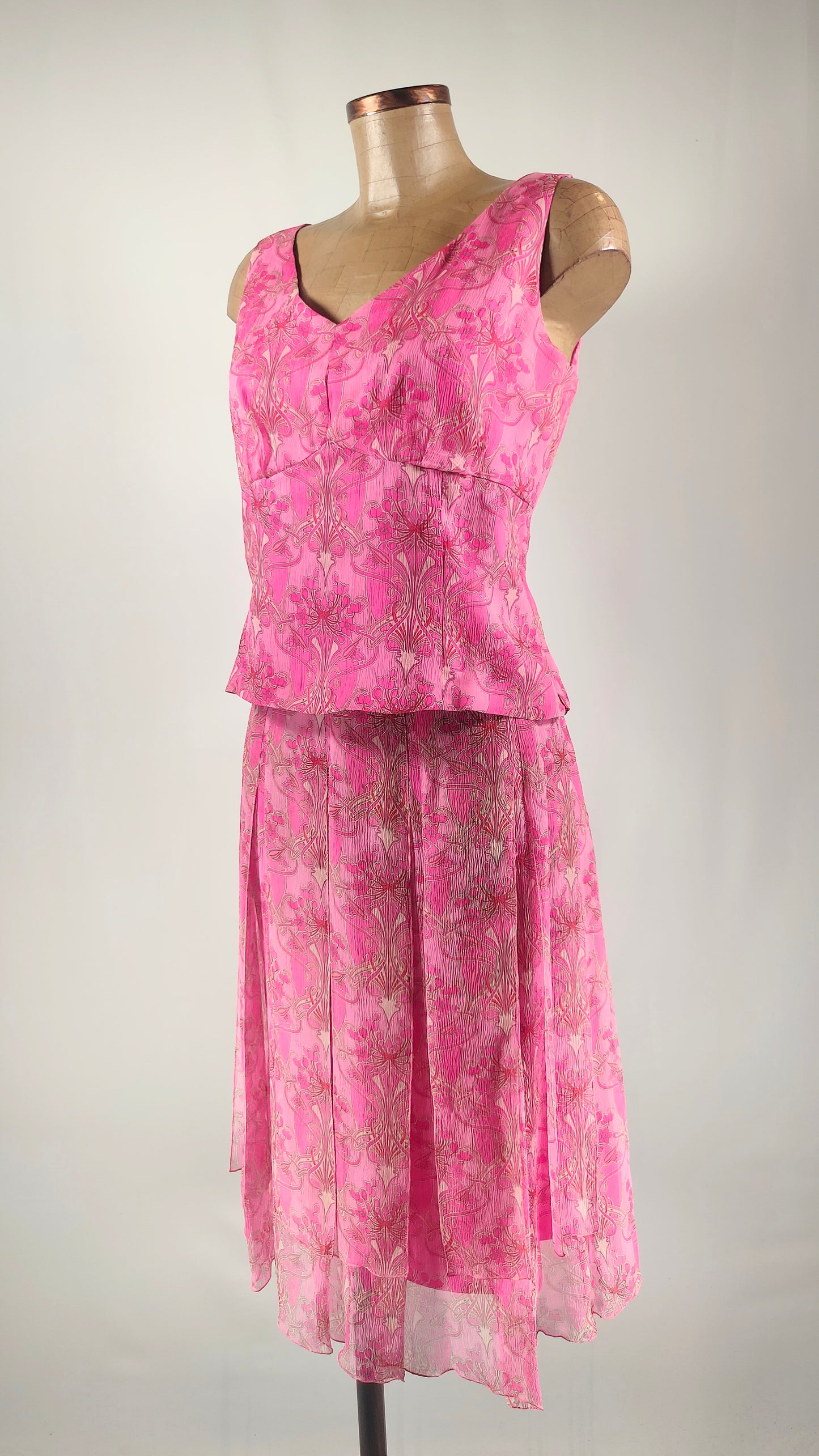 Conjunto de falda y chaqueta de seda Ene de Rivera