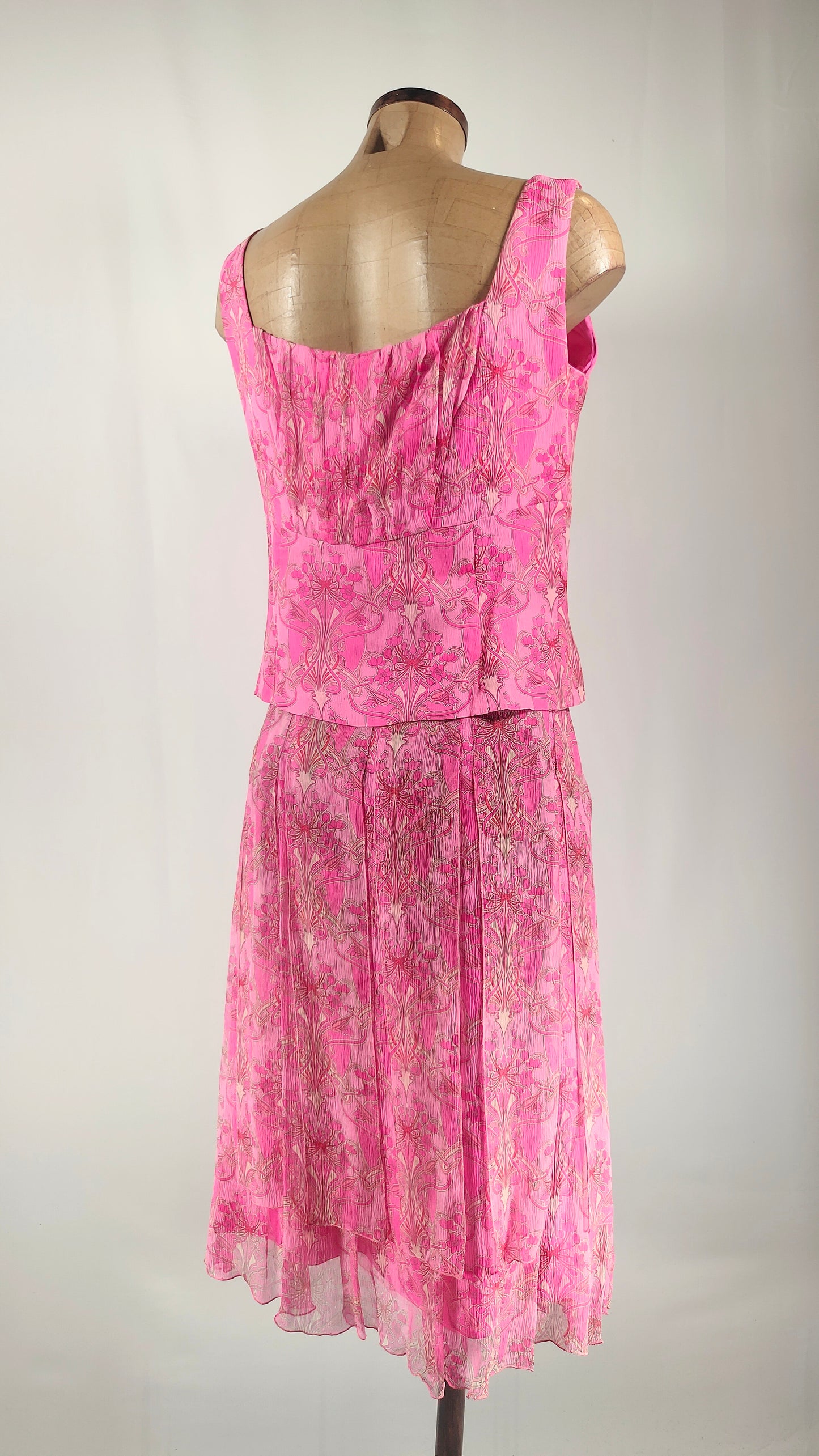 Conjunto de falda y chaqueta de seda Ene de Rivera