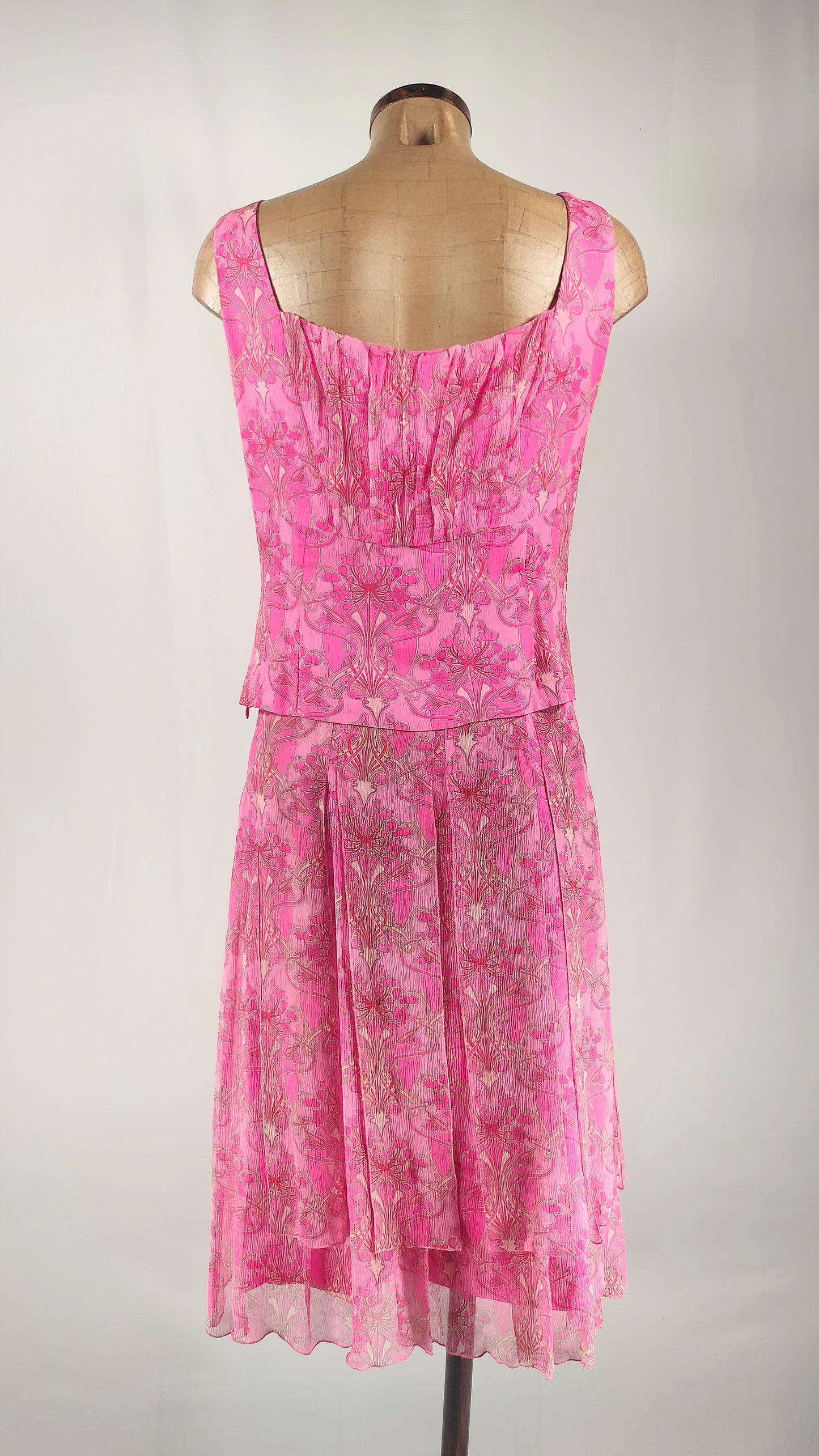 Conjunto de falda y chaqueta de seda Ene de Rivera