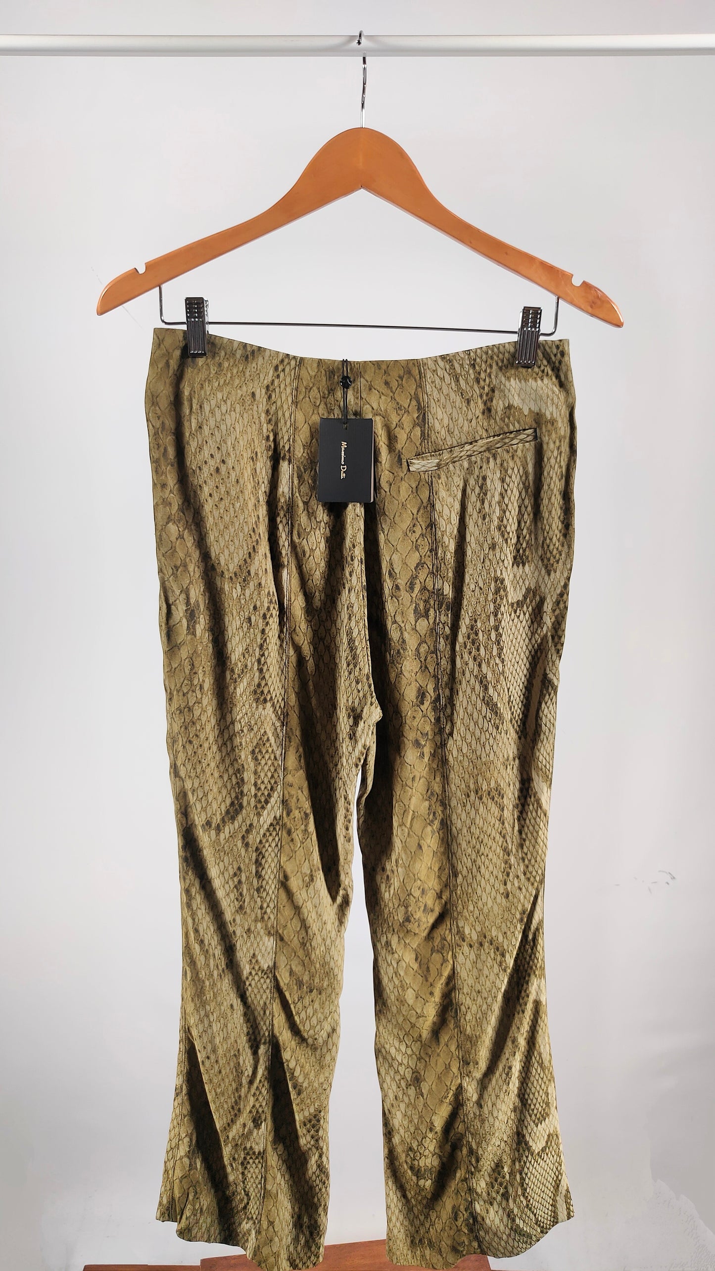 Pantalones animal print verde