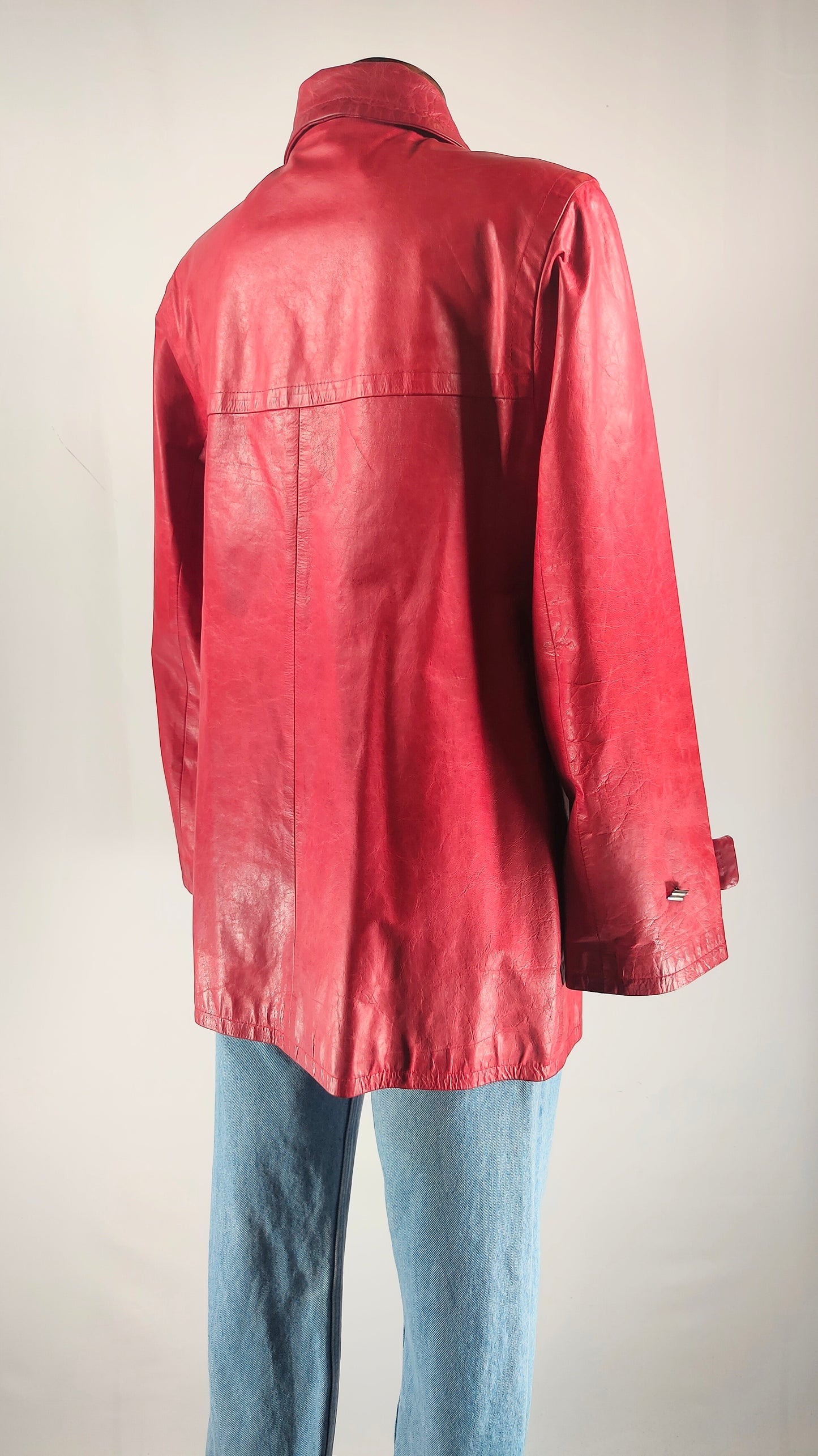 Chaqueta de piel roja vintage
