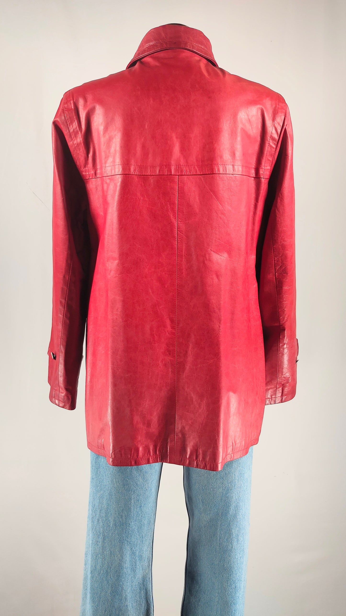 Chaqueta de piel roja vintage