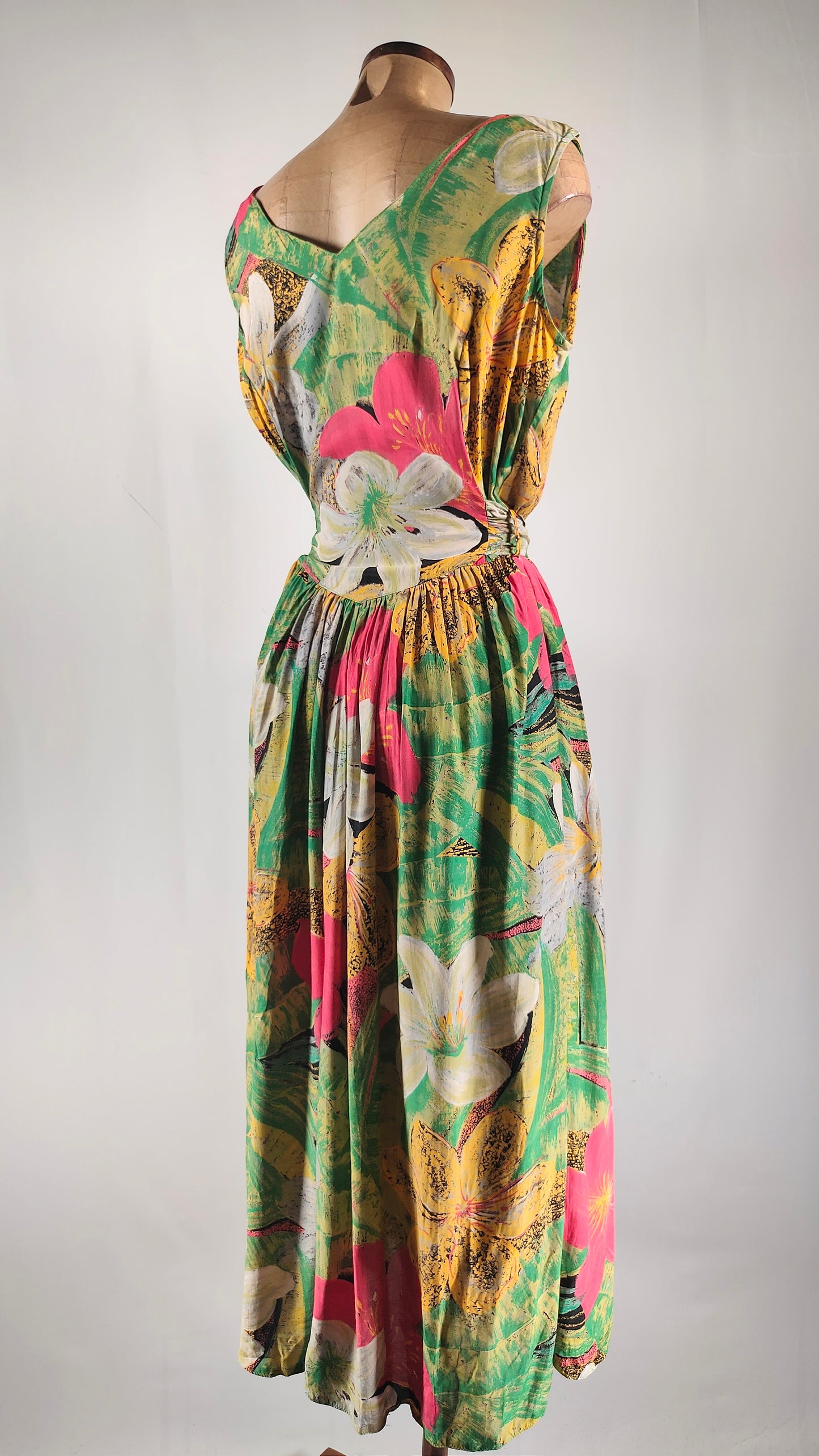 Vestido veraniego largo estampado floral