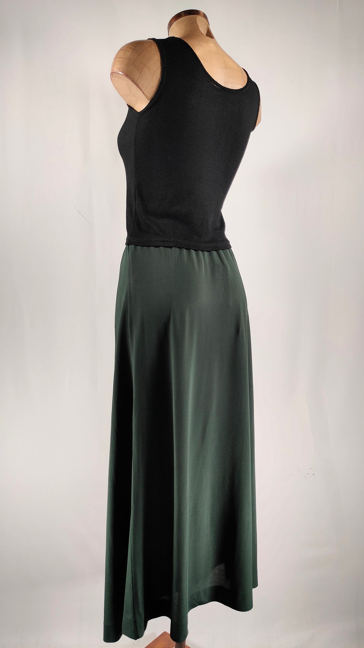 Falda verde Margittes