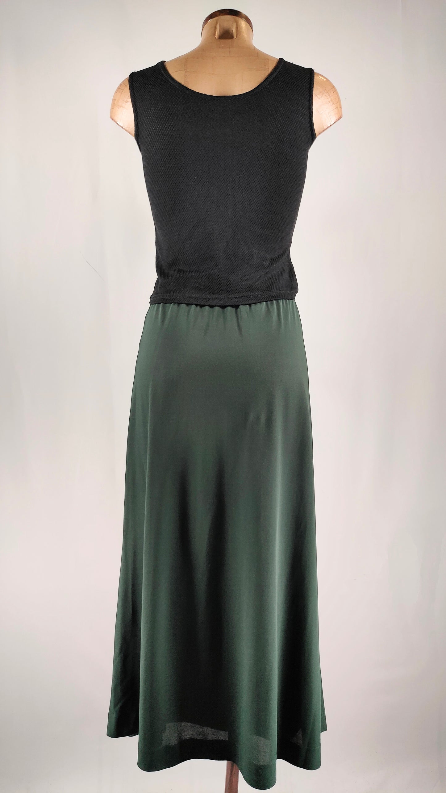 Falda verde Margittes
