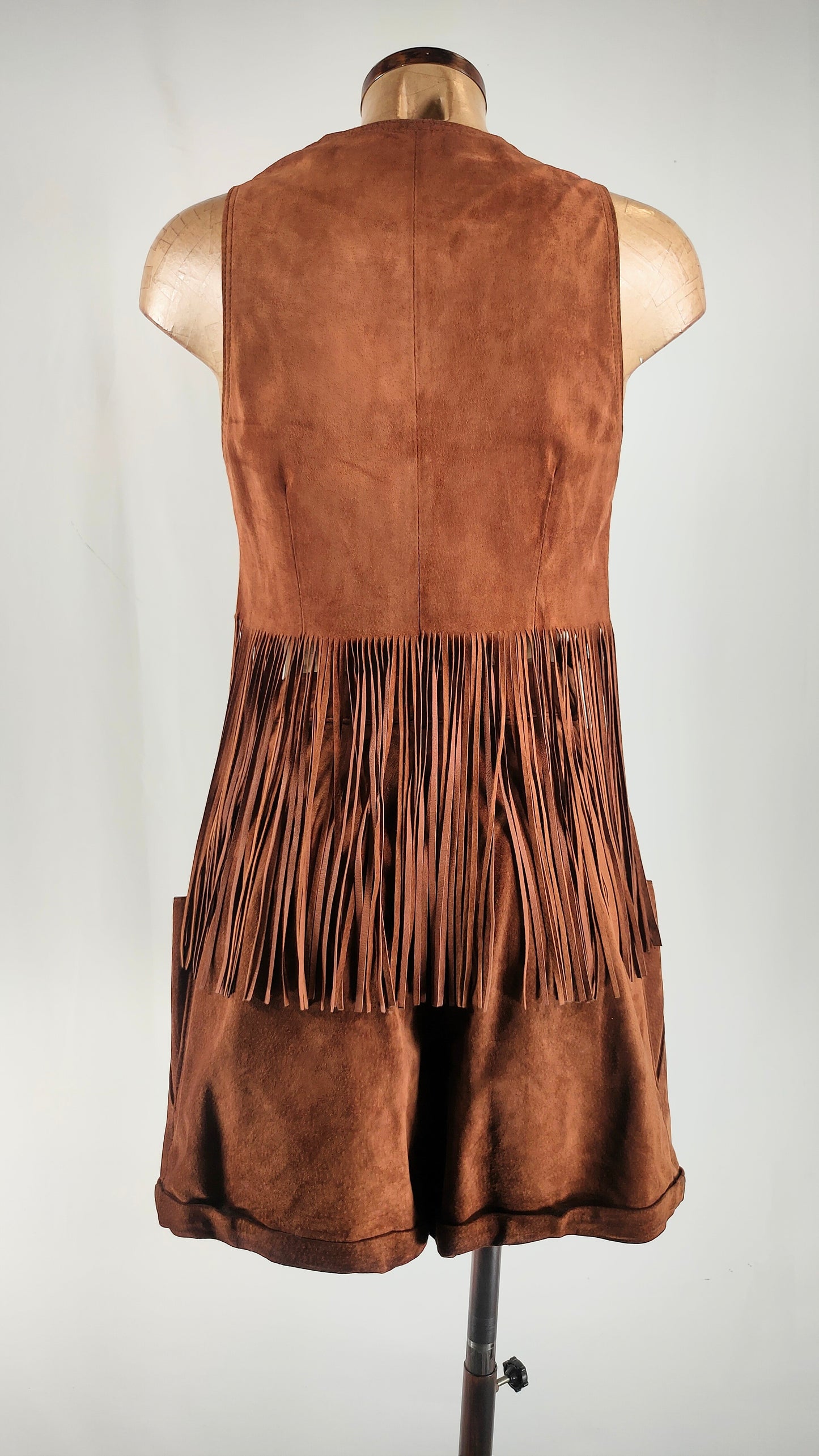 Conjunto vintage de piel con flecos
