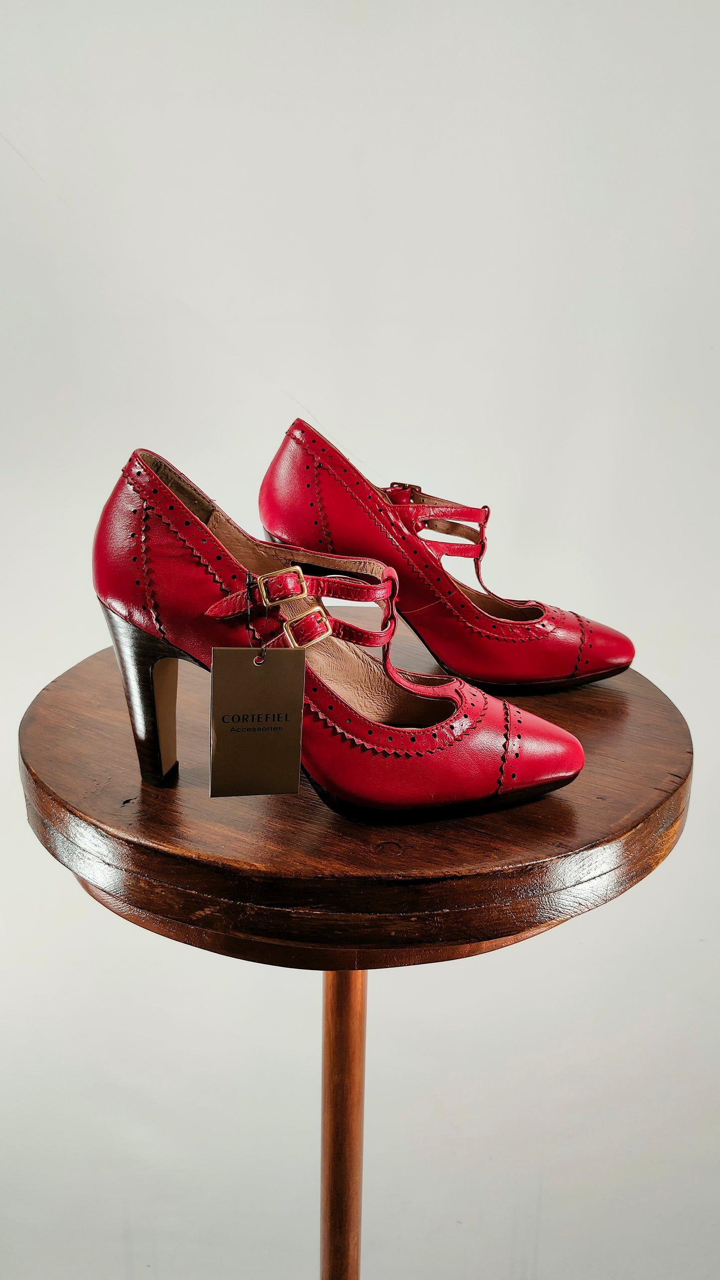 Zapatos rojos de tacón