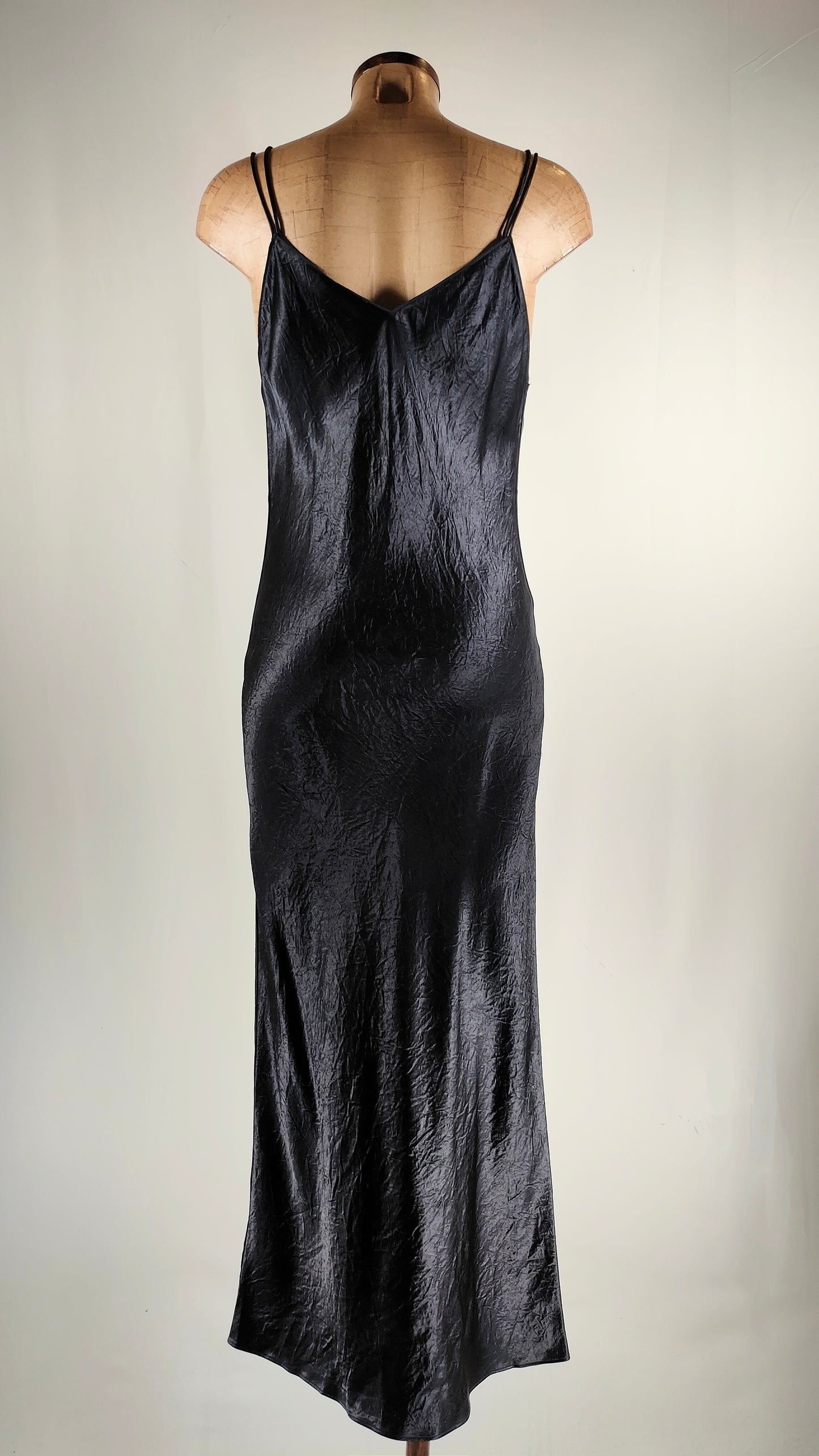 Vestido de seda azul navy Massimo Dutti