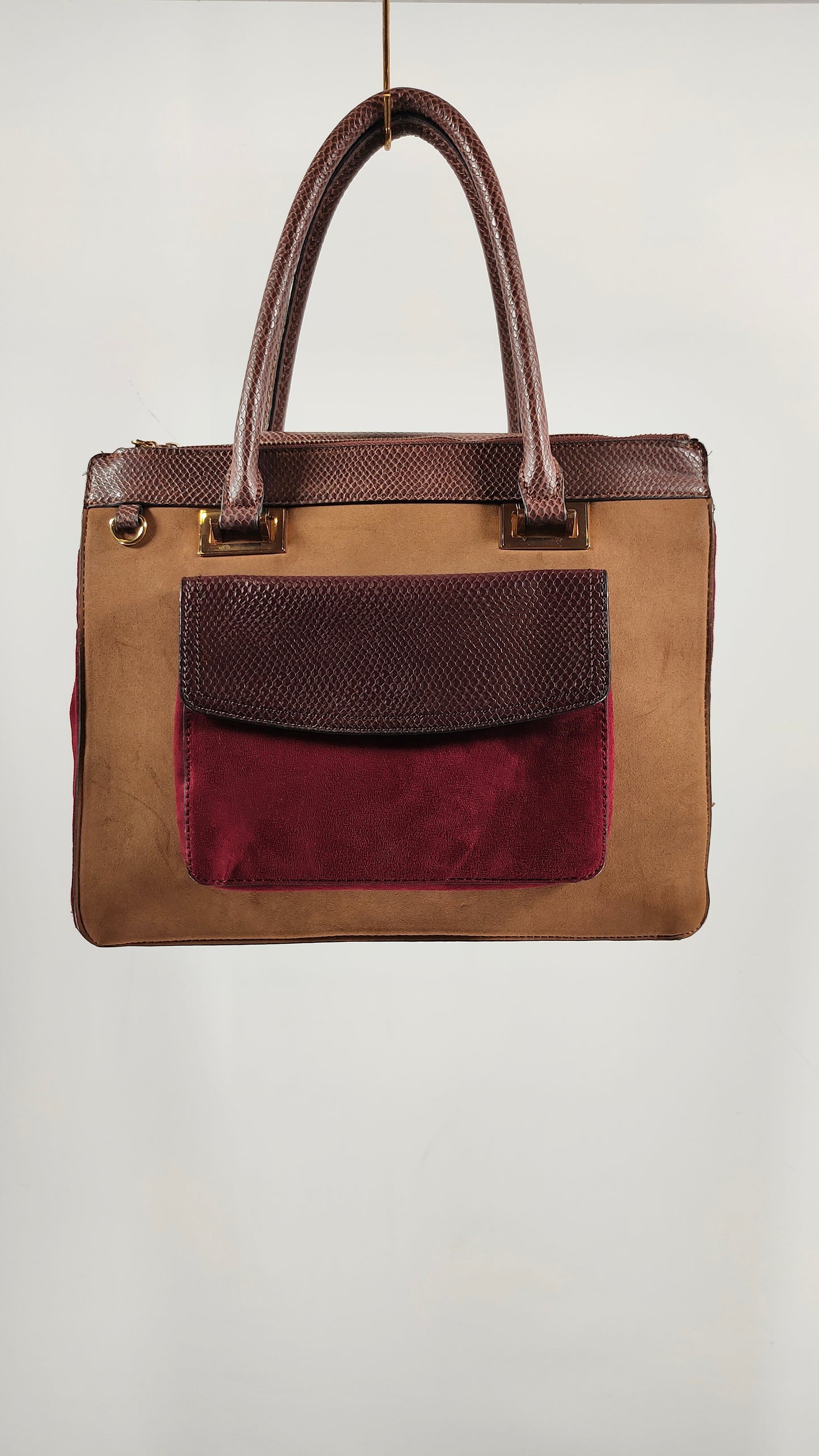 Bolso de ante bicolor El Corte Inglés