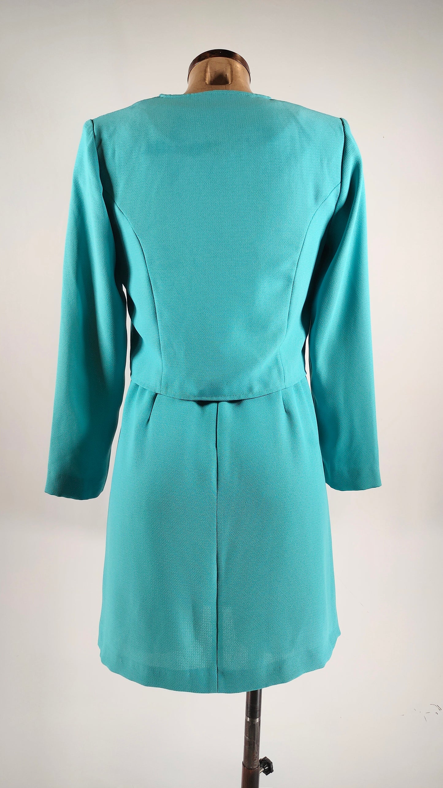 Traje de vestido y chaqueta Taracido