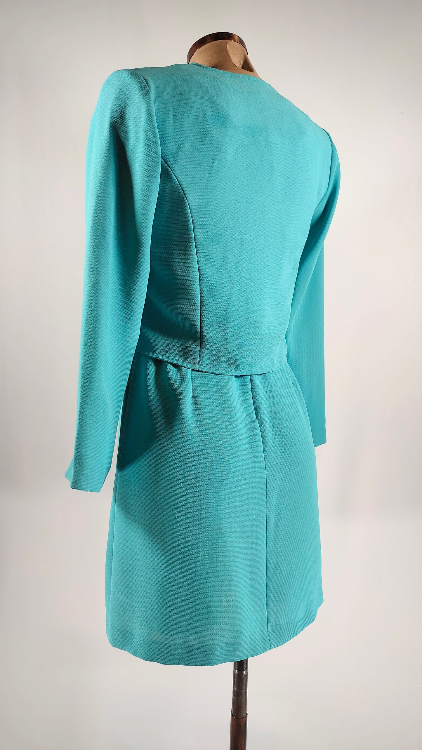 Traje de vestido y chaqueta Taracido