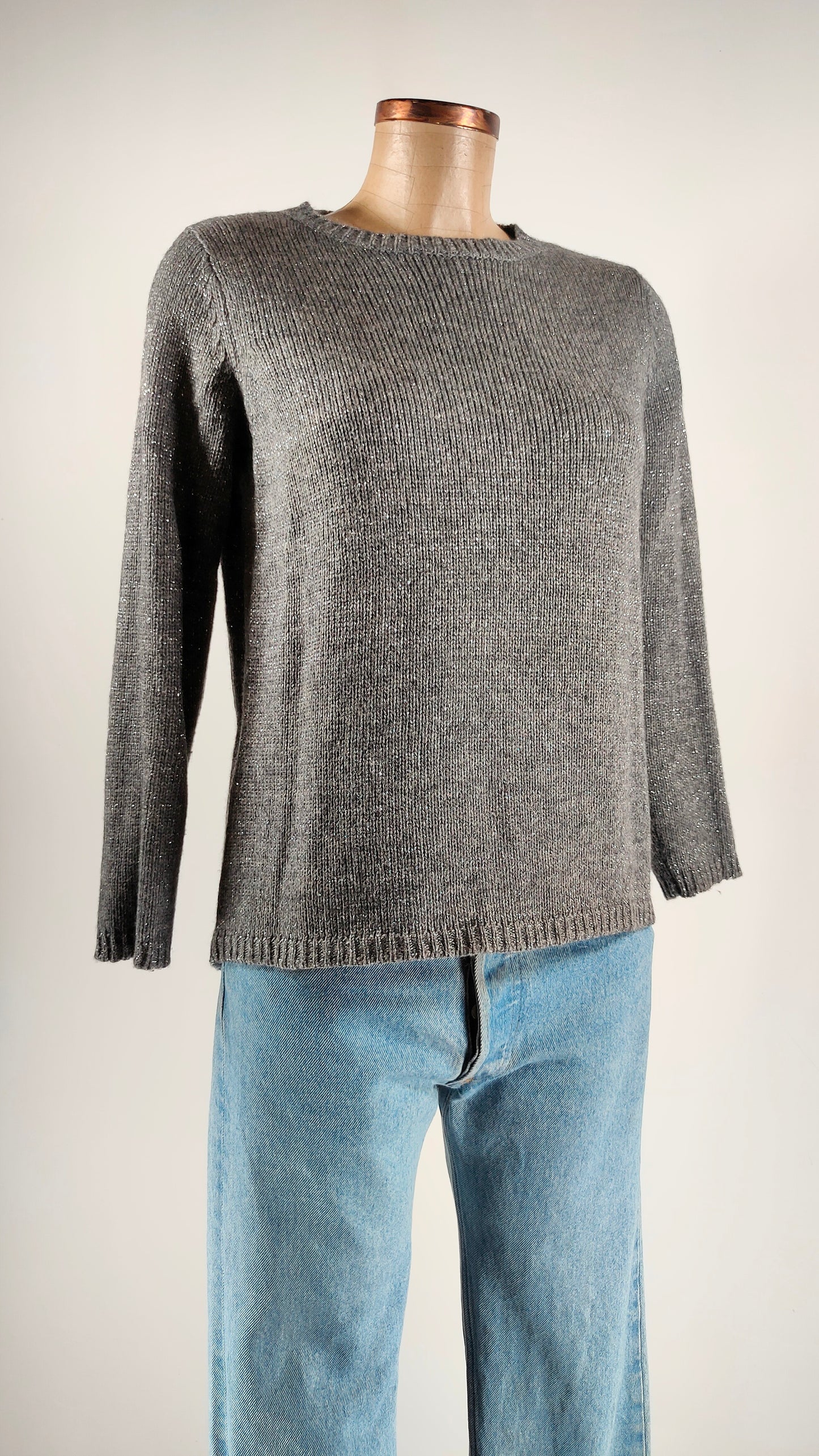 Jersey gris de lana con brillos