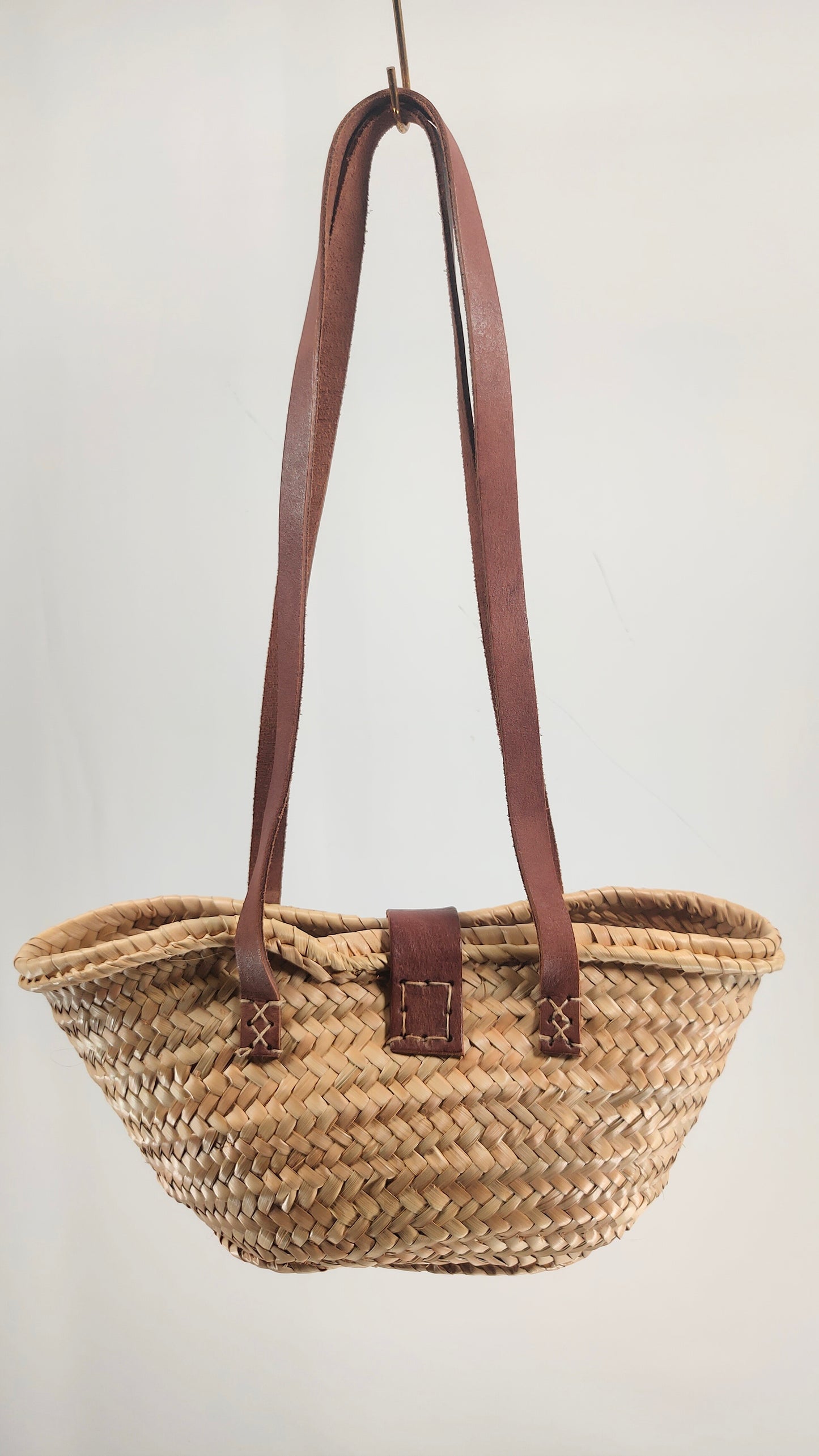 Capazo mini con tiras de piel