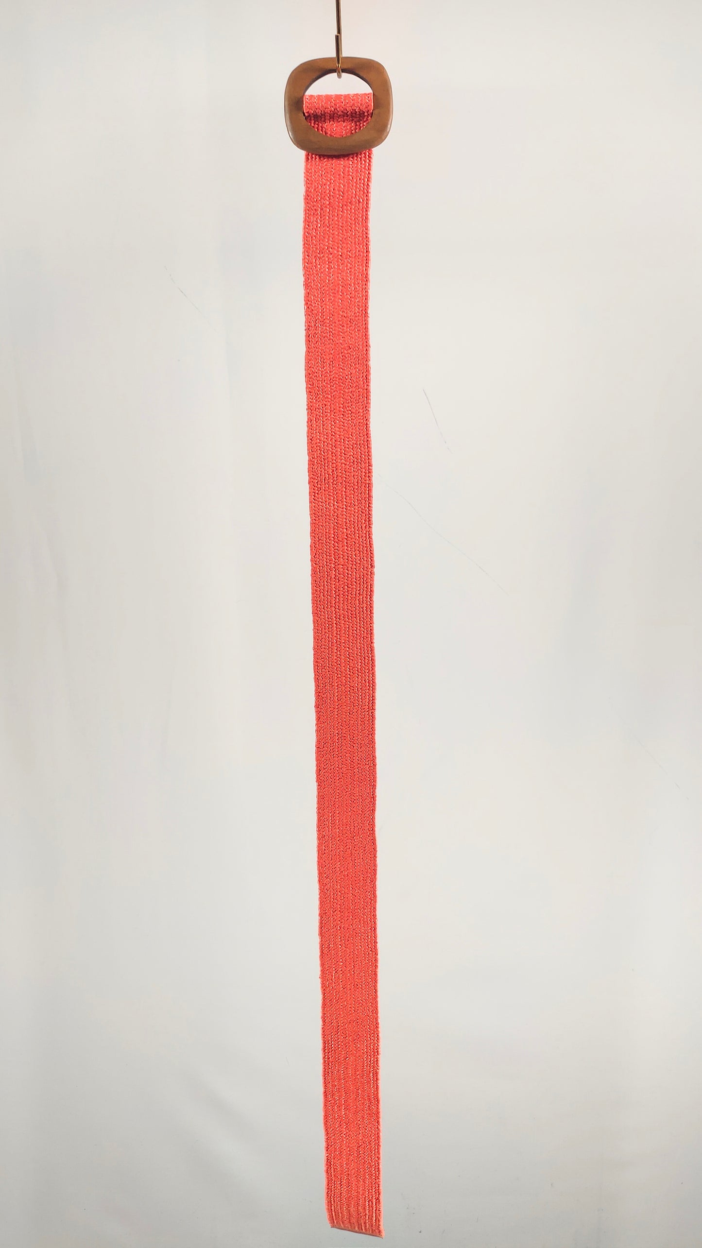 Cinturón naranja con elástico