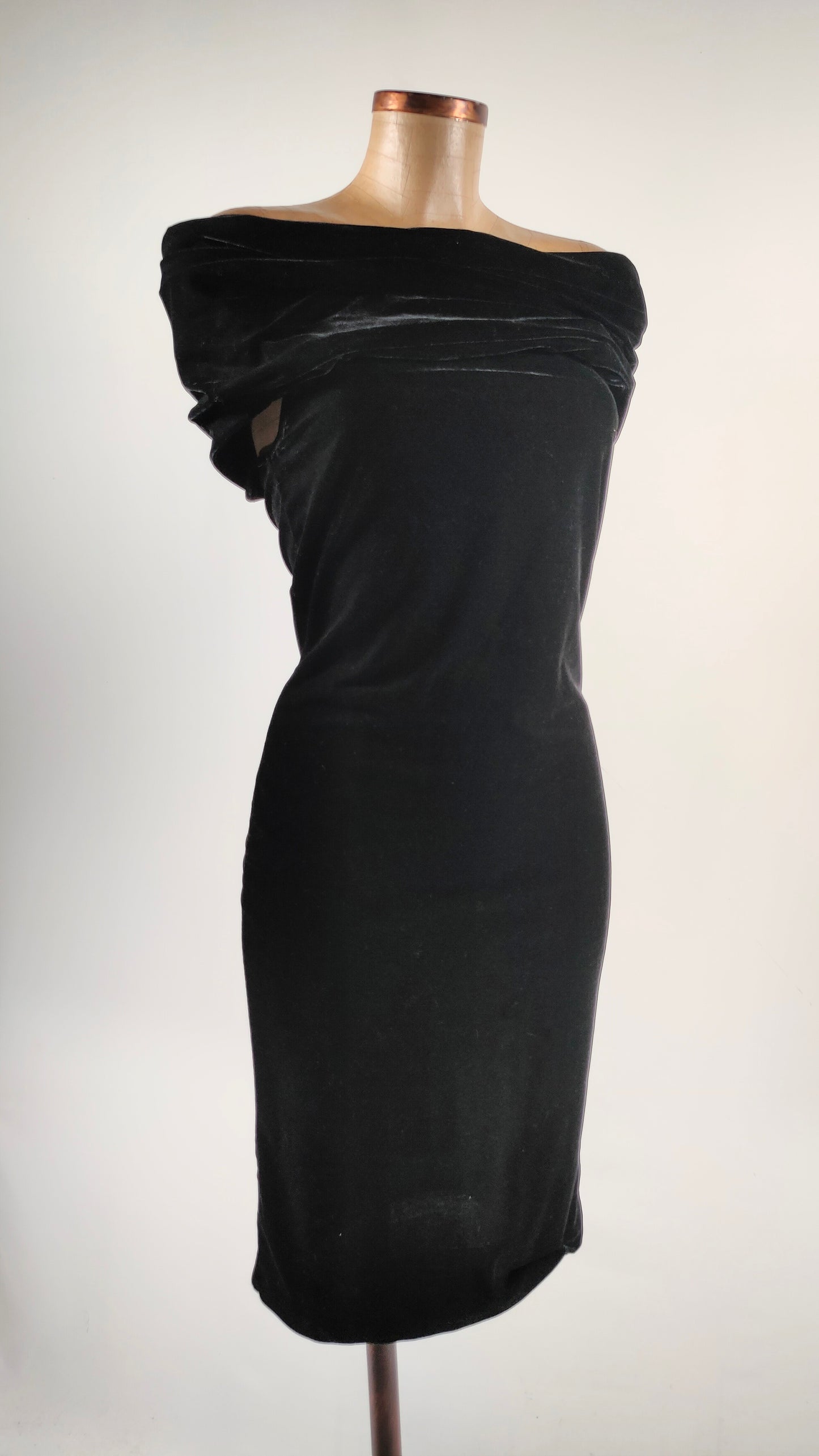 Vestido de terciopelo sin mangas Reiss