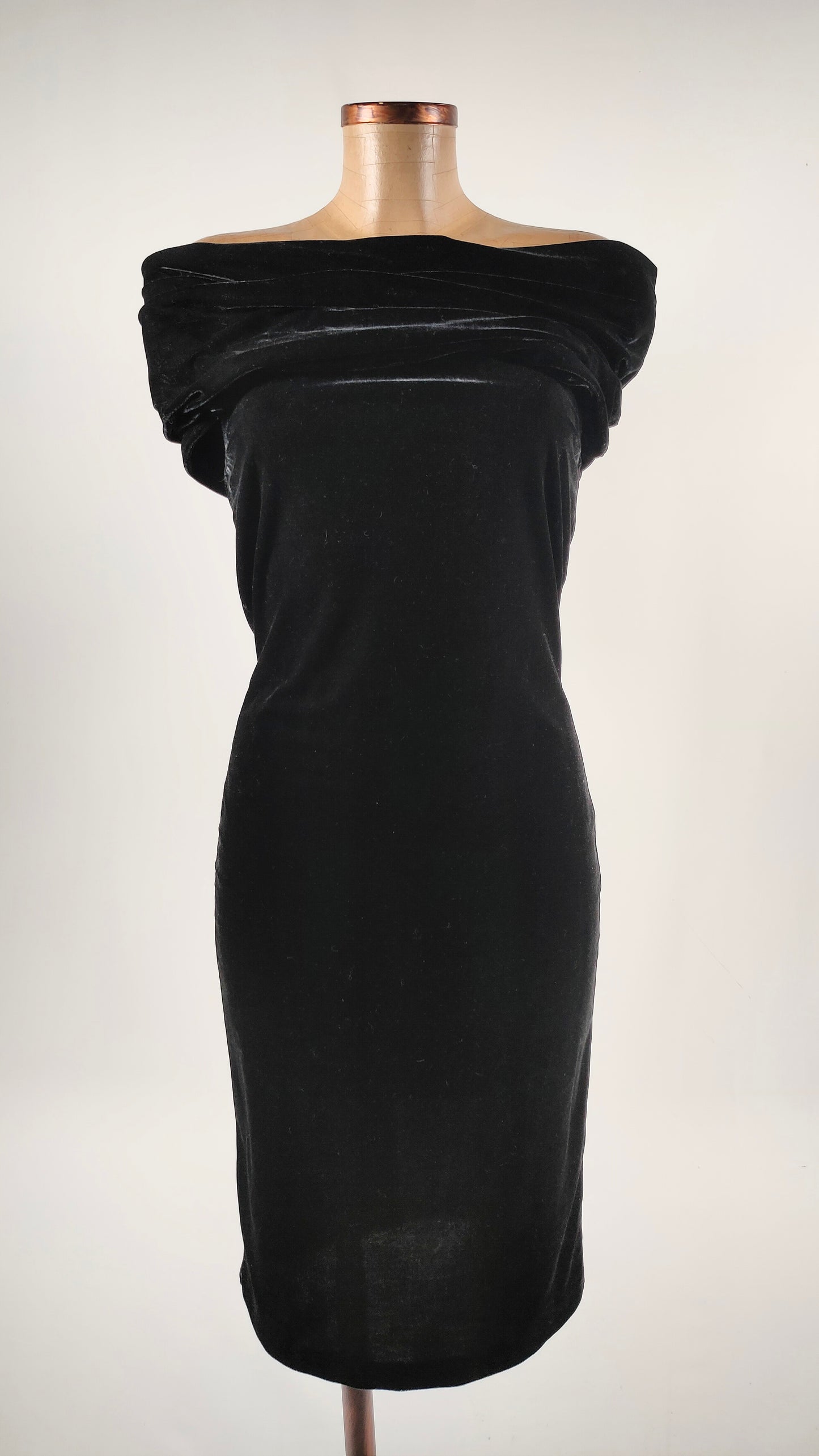 Vestido de terciopelo sin mangas Reiss