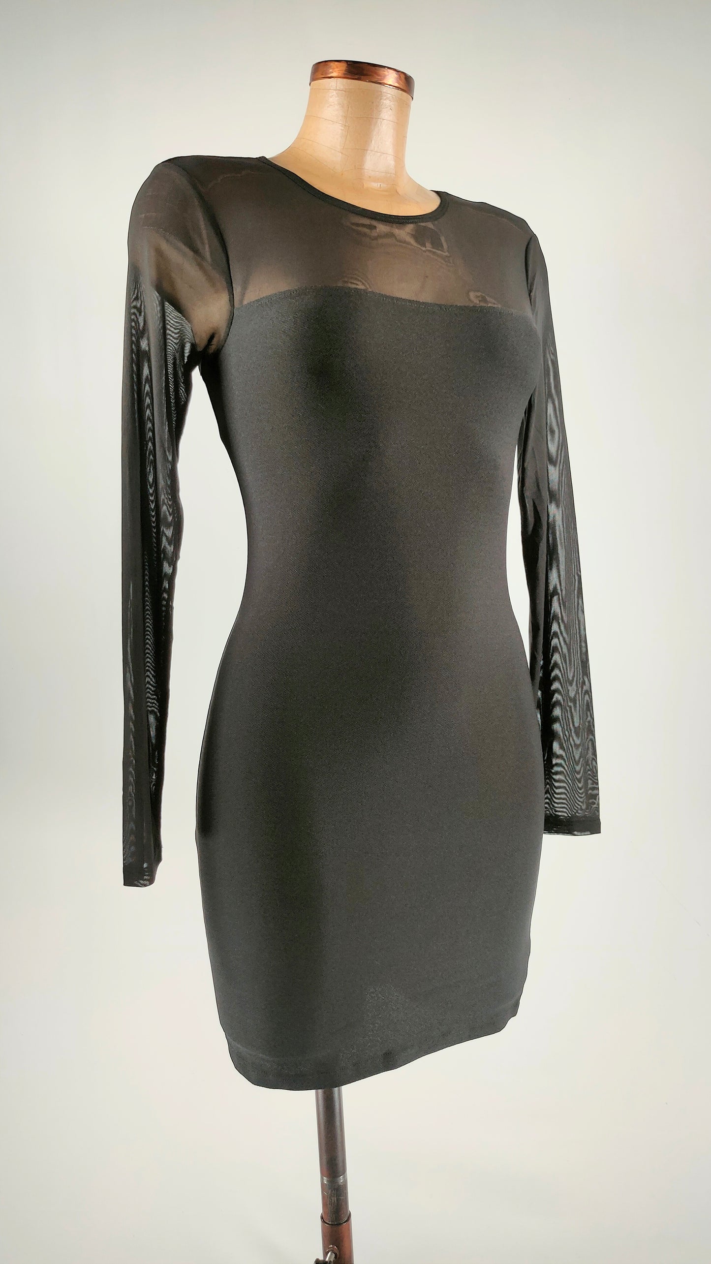 Vestido Only negro con transparencia