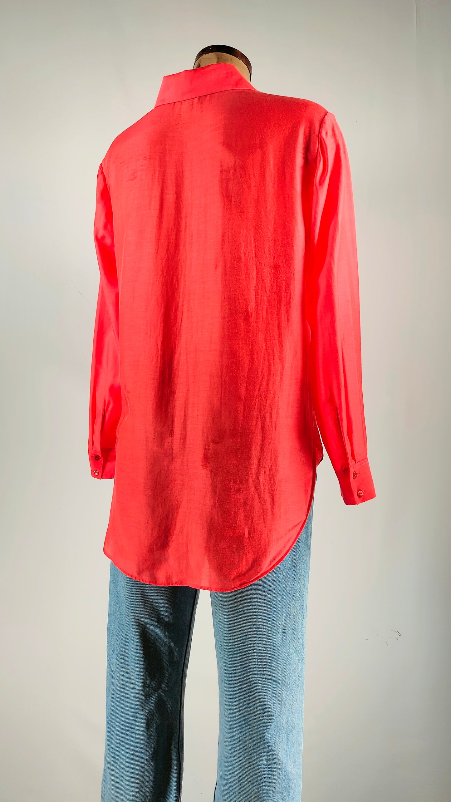 Camisa satinada mezcla seda morera coral