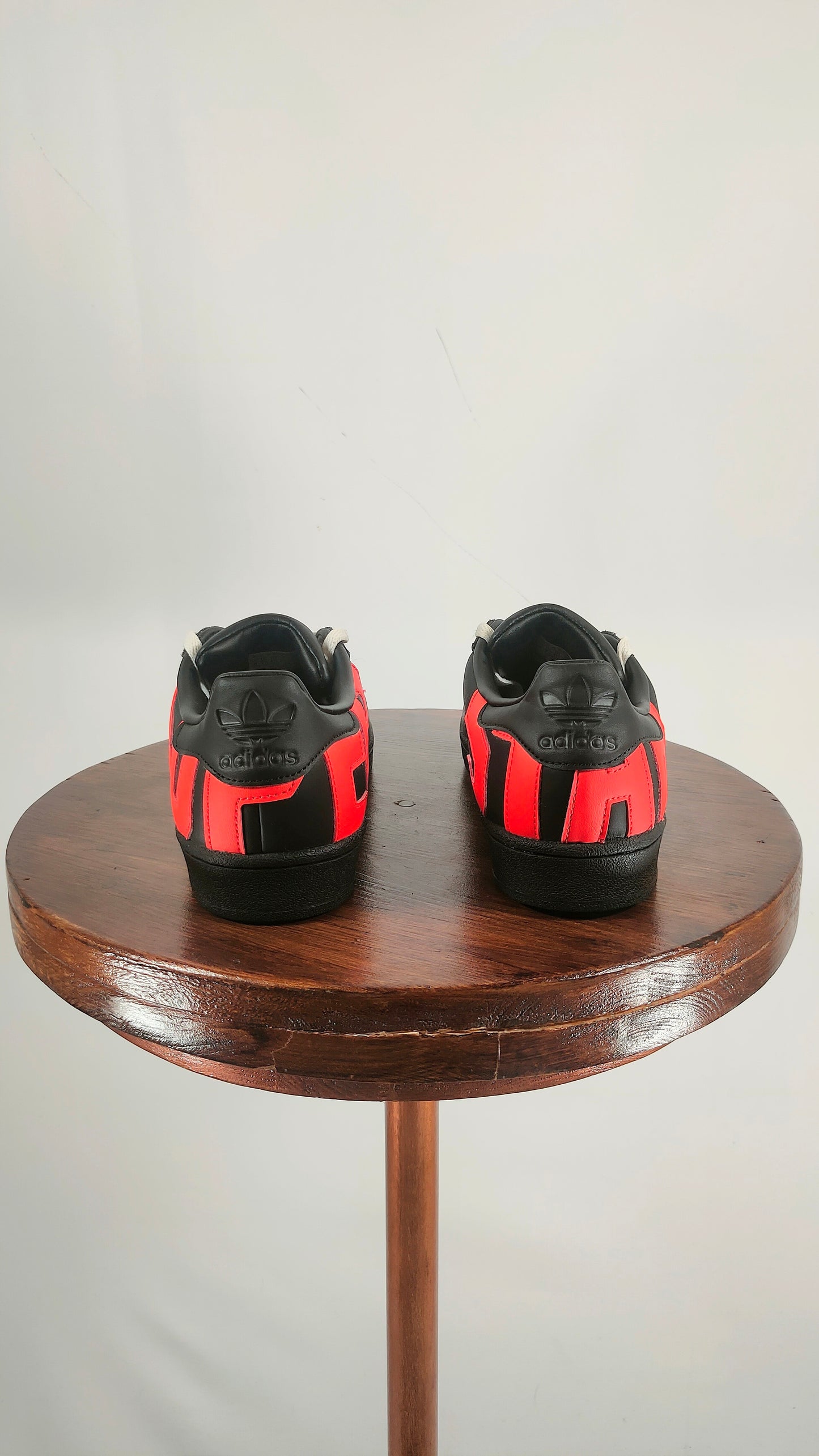 Zapatillas negras Adidas Star