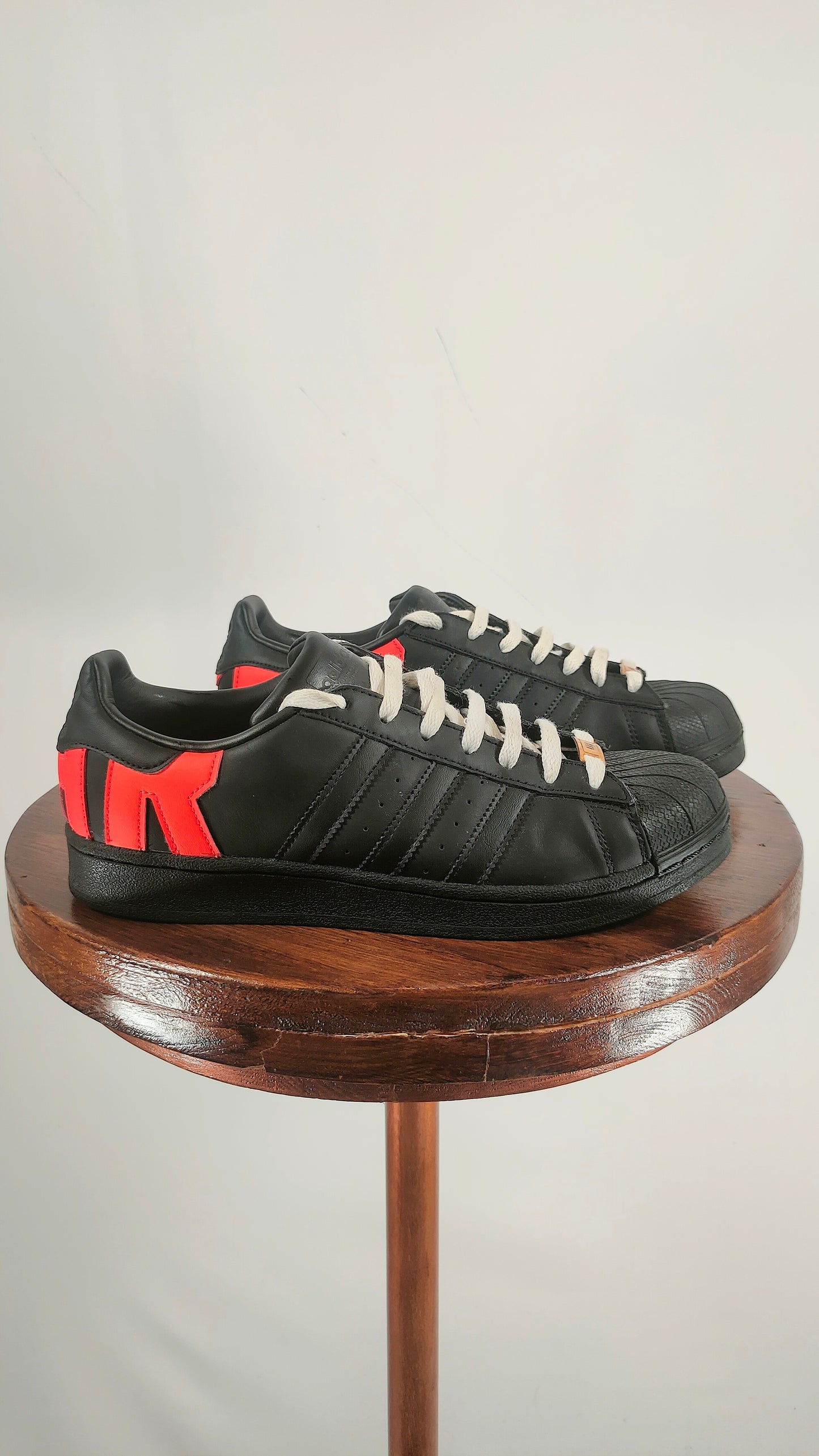 Zapatillas negras Adidas Star