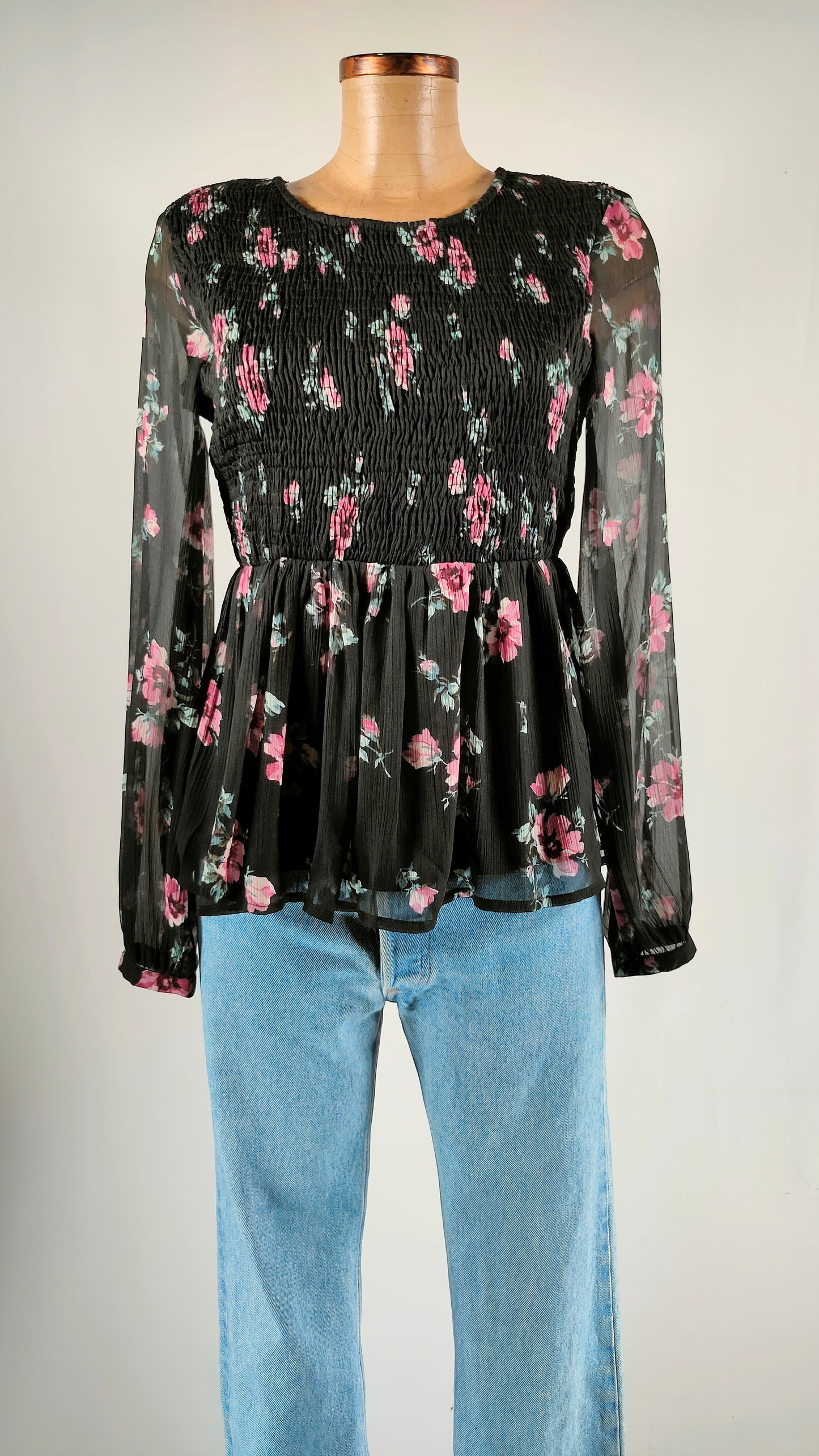 Blusa con fruncido en cintura Vila