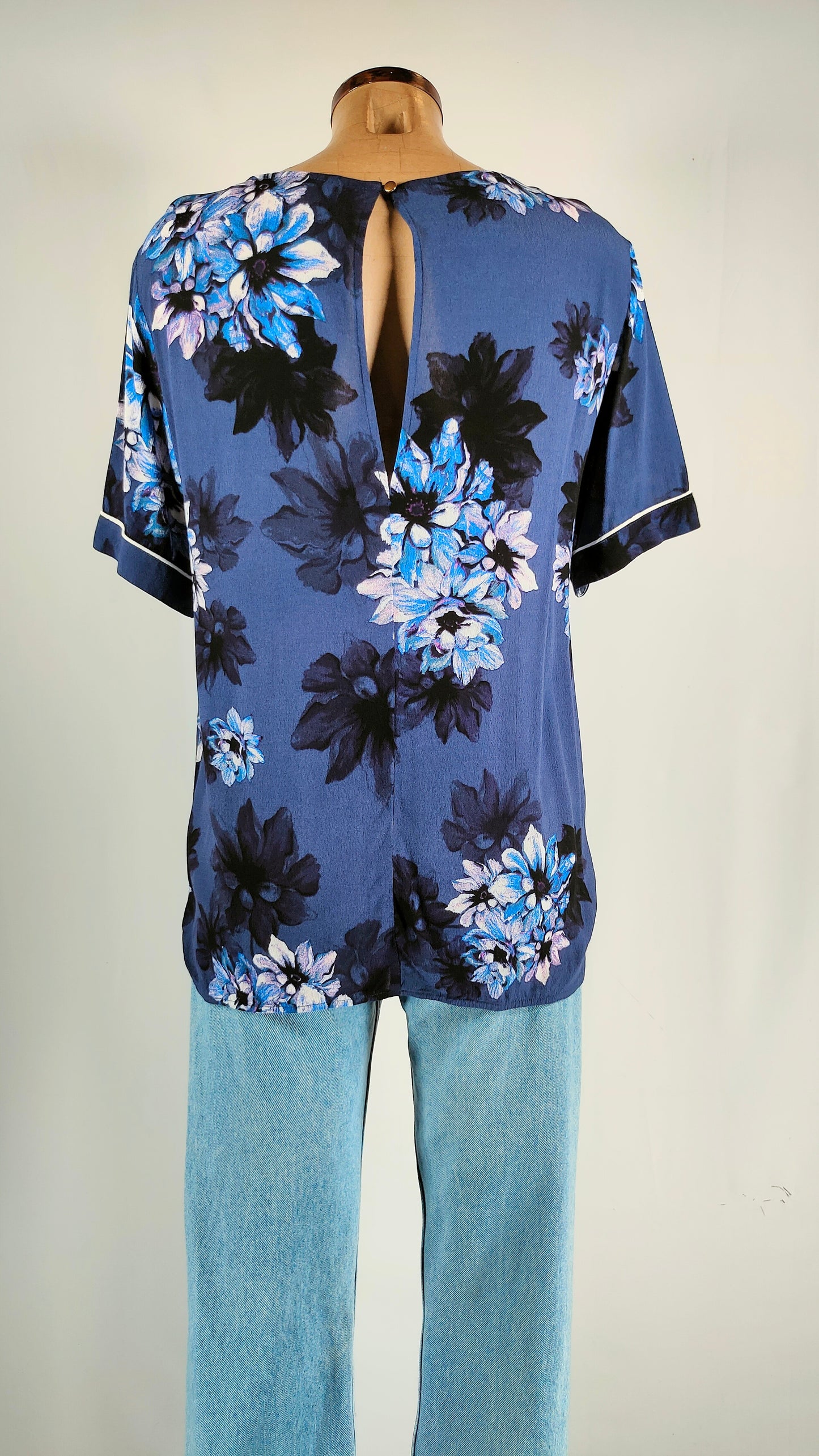 Blusa azul mbyM