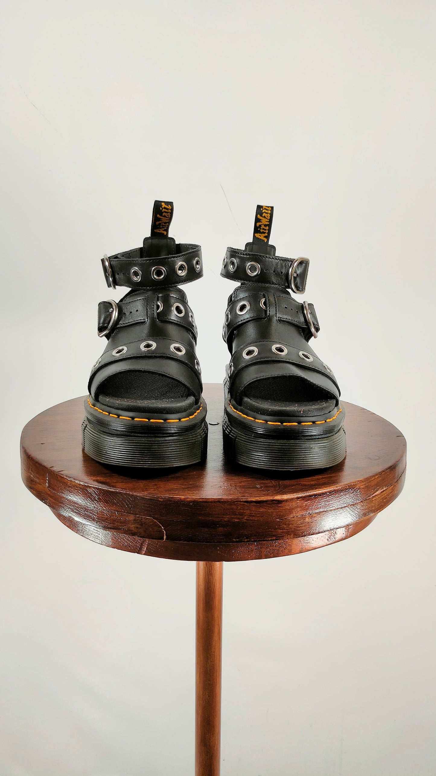 Sandalia HDW Dr. Martens