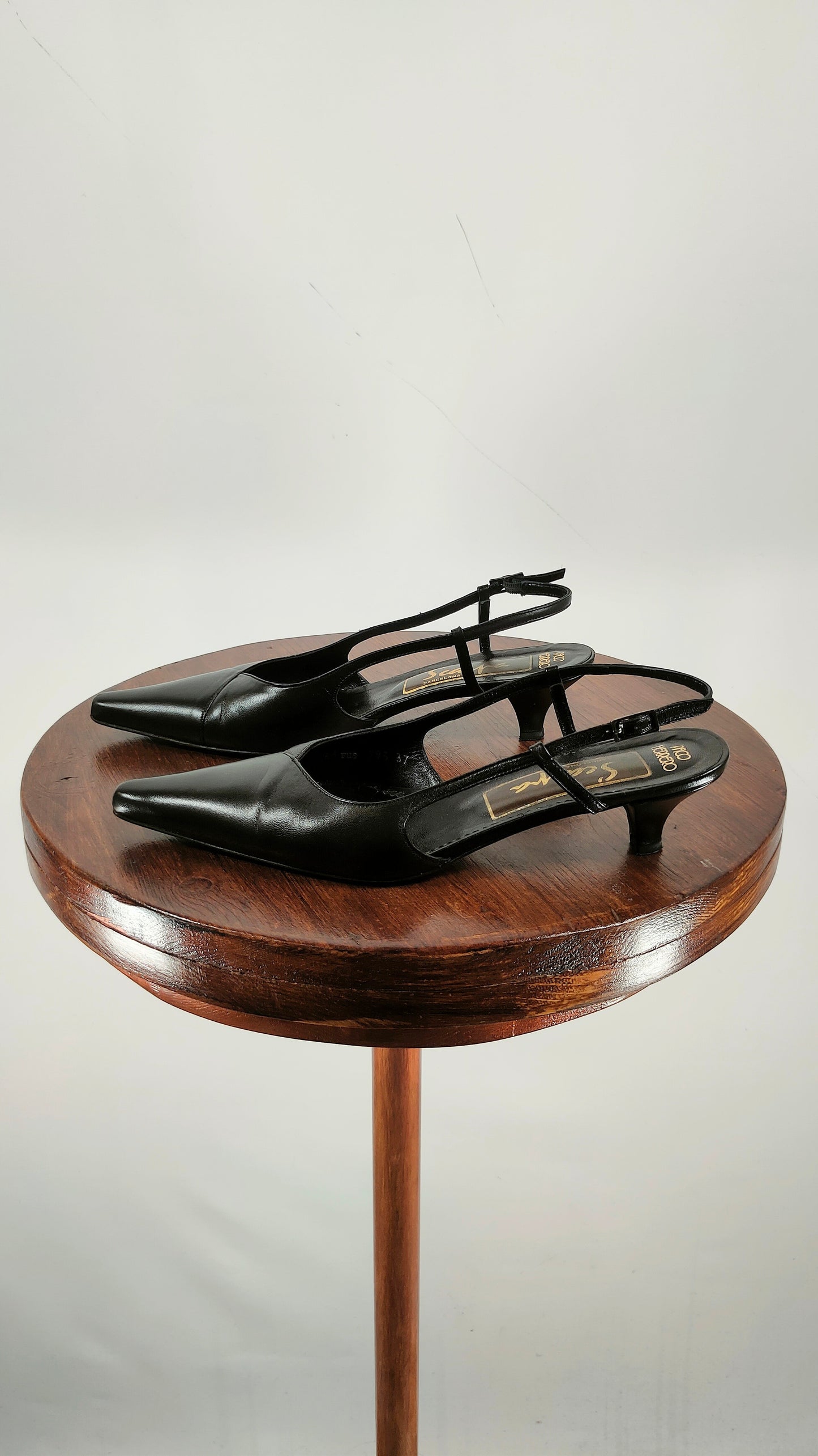 Stiletto negros Paco Herrero