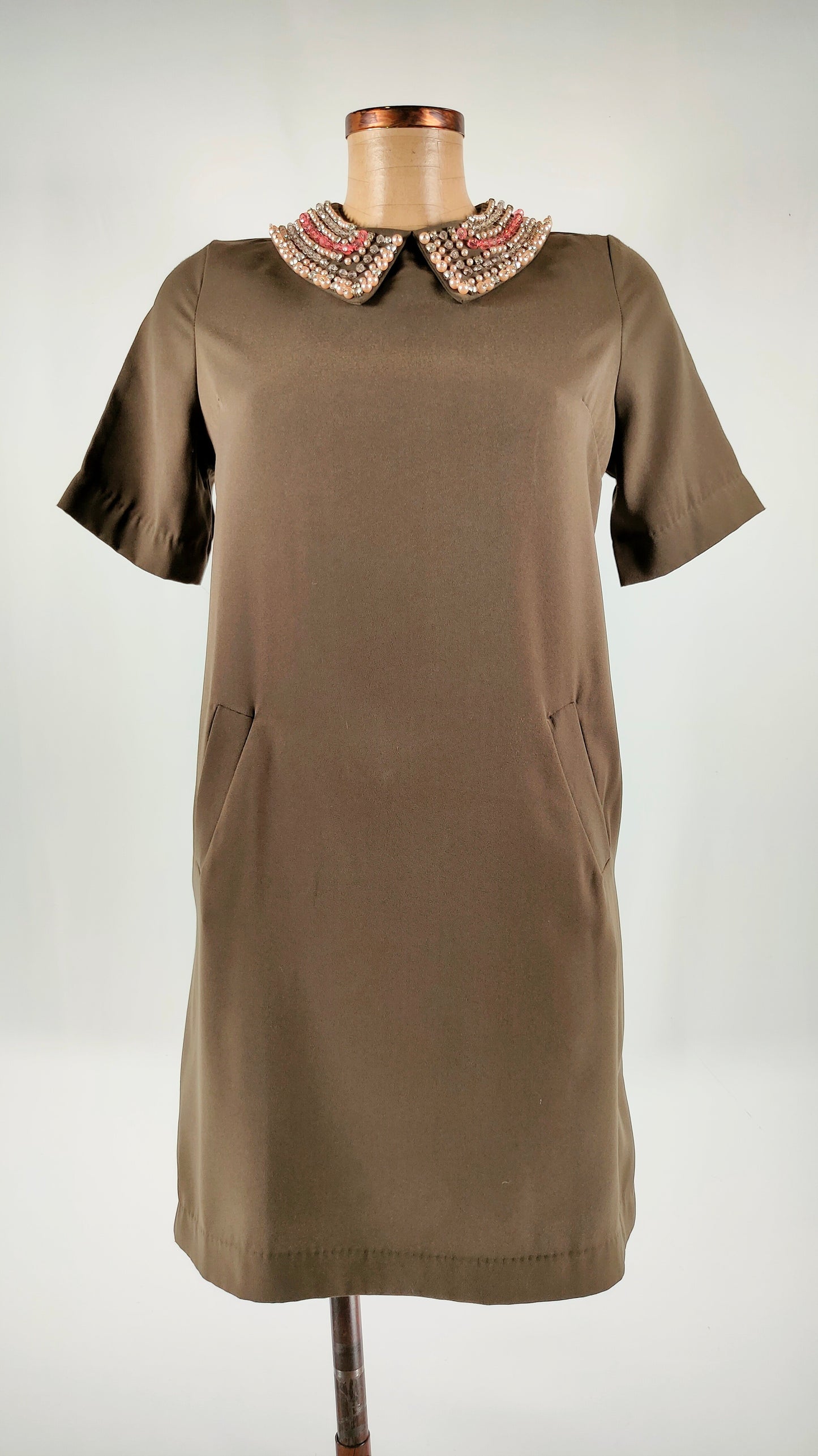 Vestido con apliques Miss June