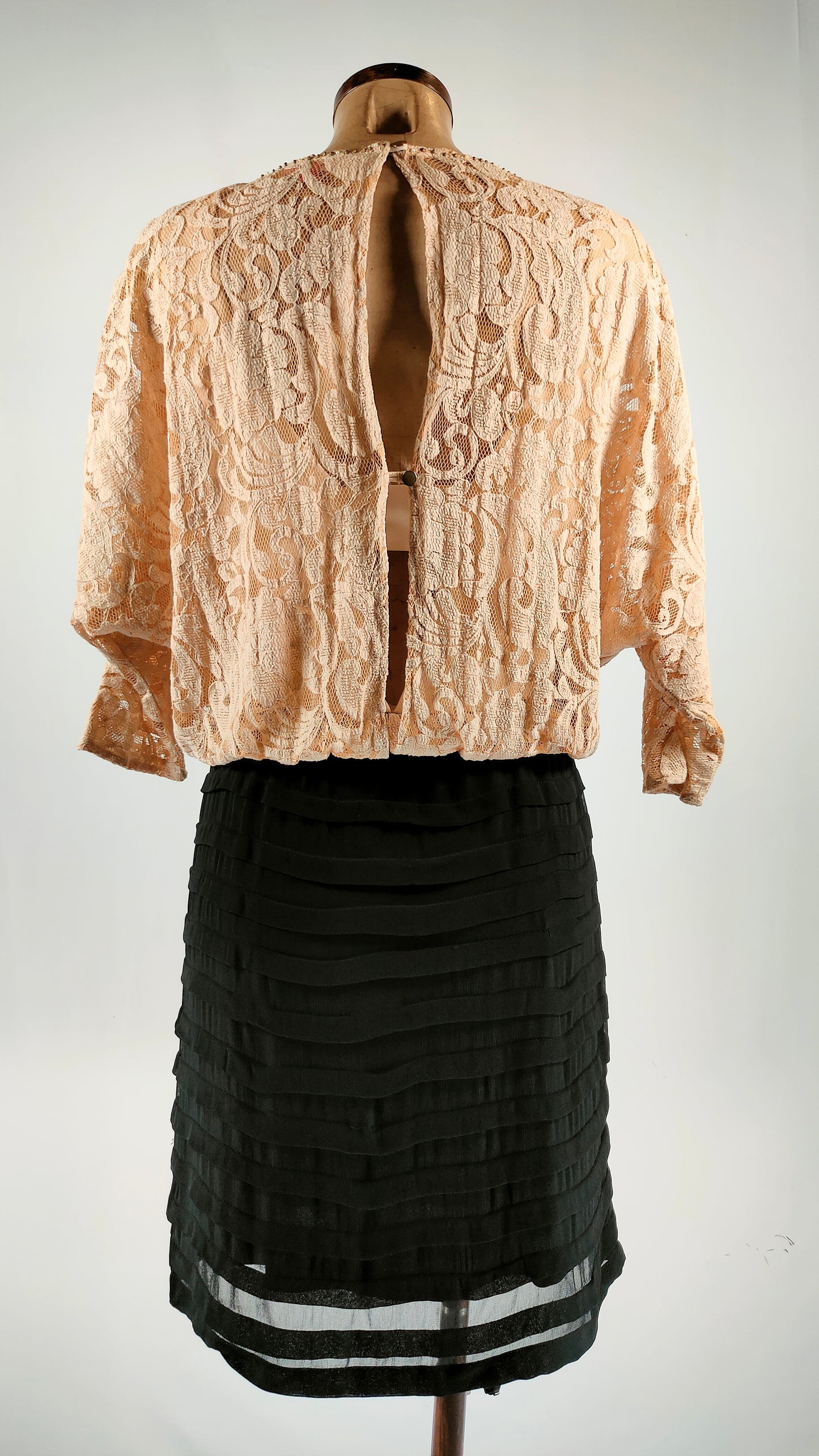 Vestido bimaterial con apliques Derhy