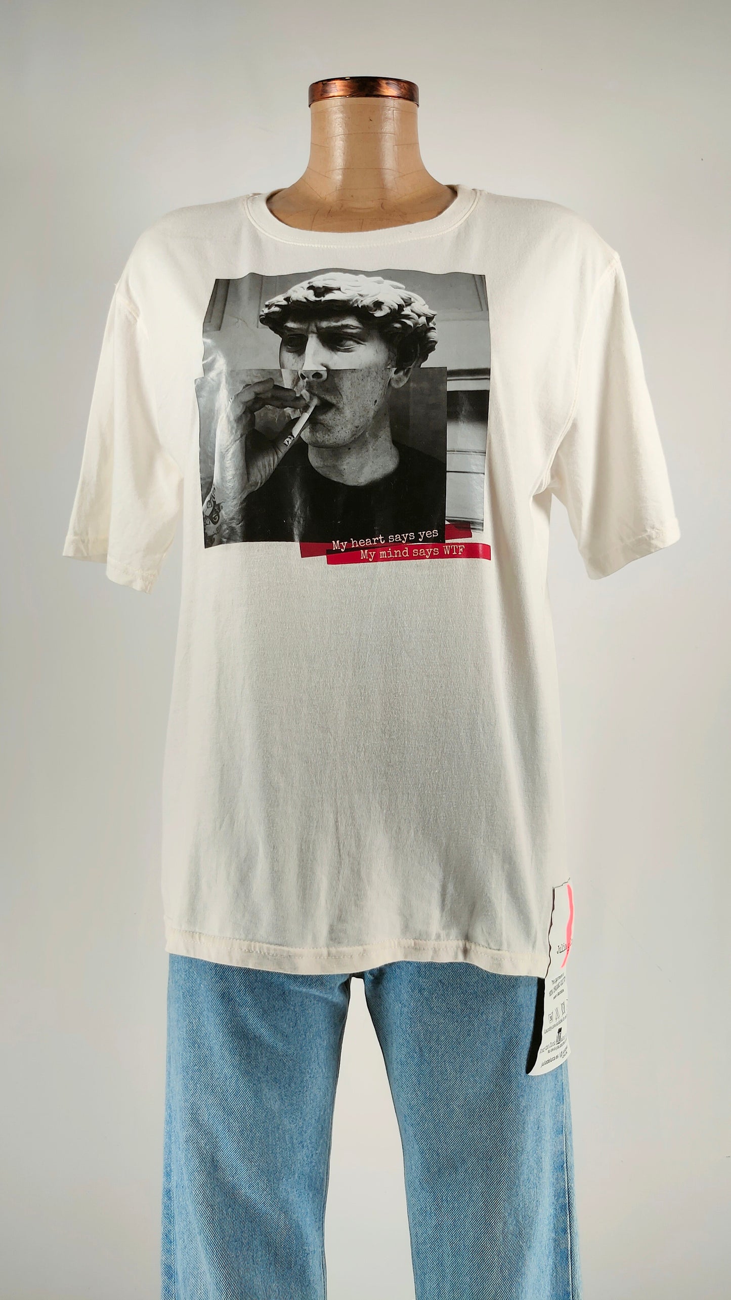 Camiseta blanca Julia de Luca WTF