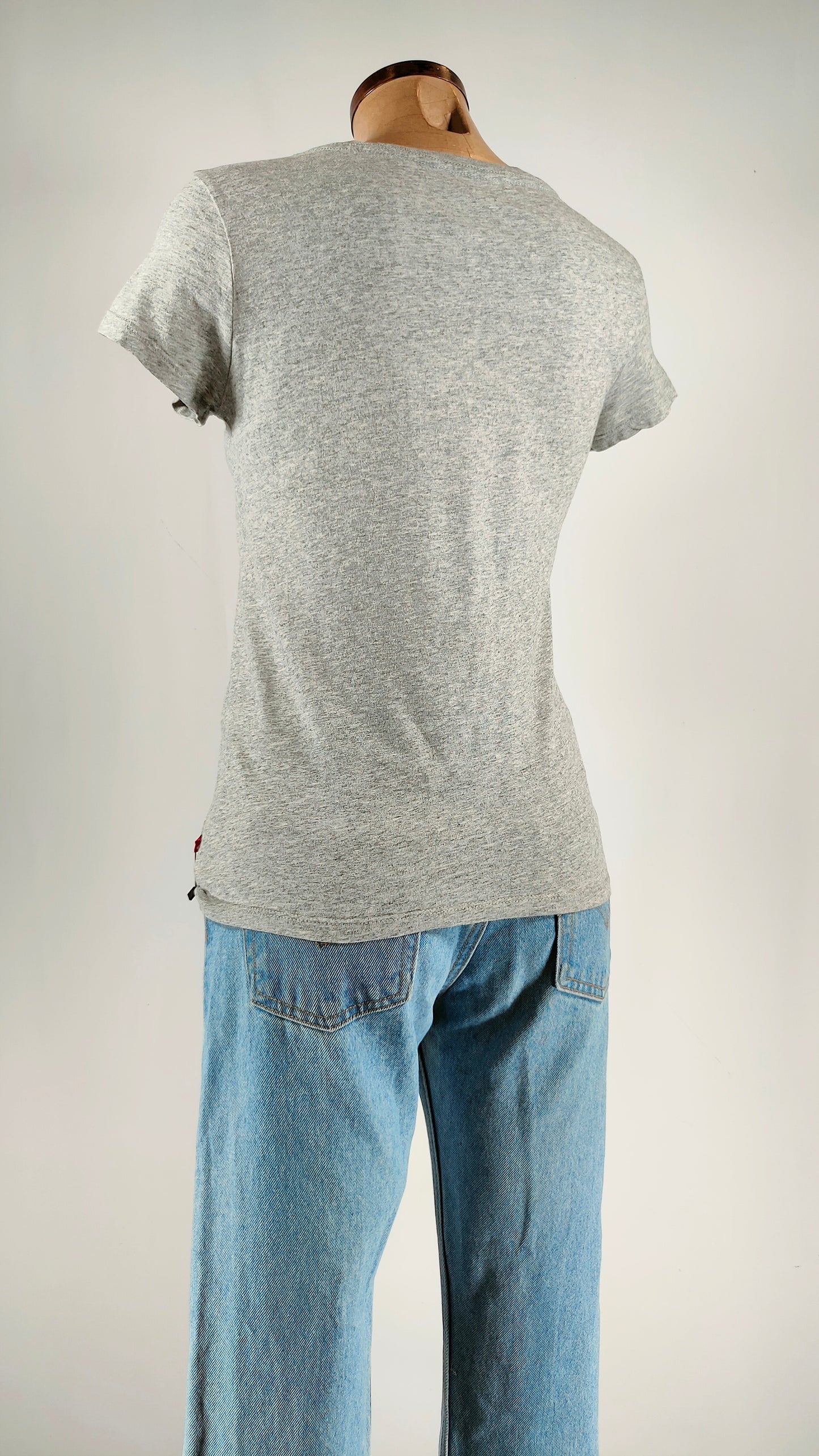 Camiseta Levi's gris