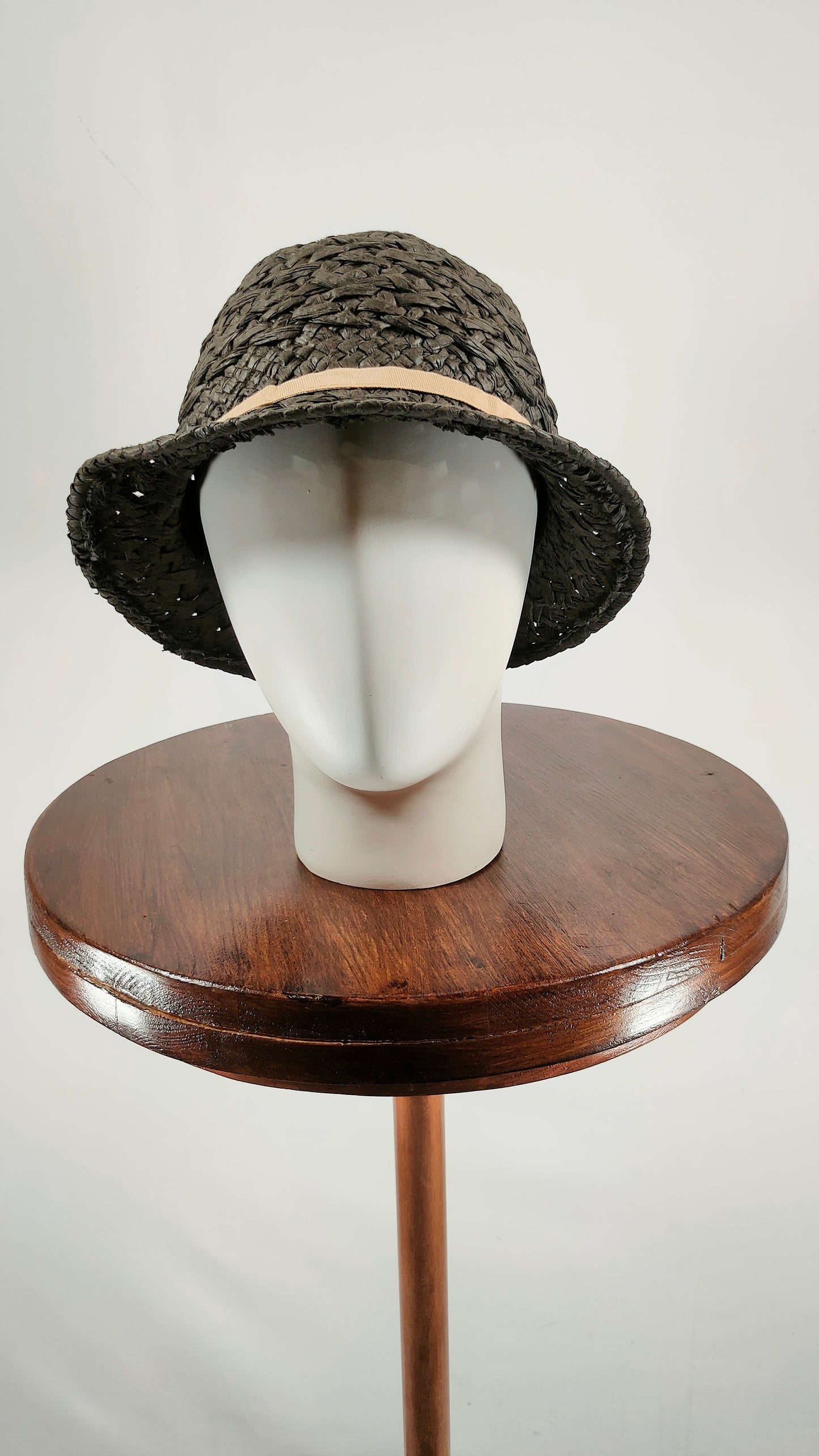 Sombrero de papel negro Hakei